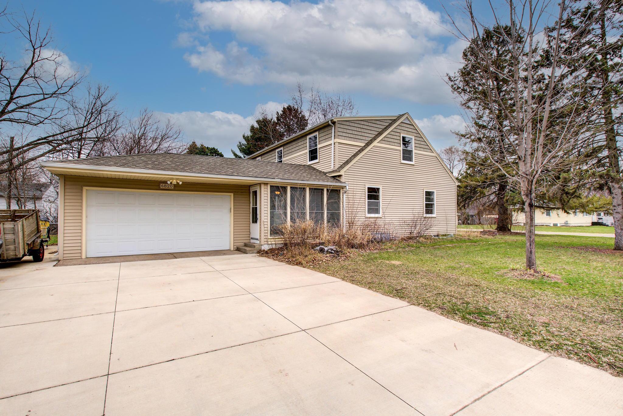 View of Residential at 6820 60th Avenue, Crystal MN 55428, Crystal - Mike Wilen | Minnesota Team Real Estate