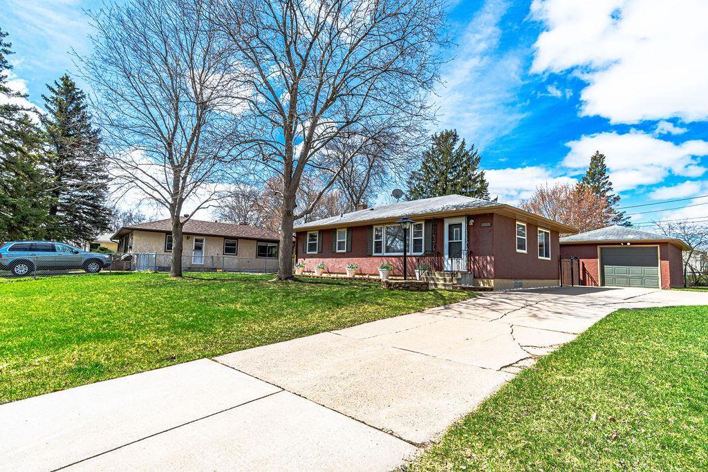 View of Residential at 2715 Delaware Avenue, North Saint Paul MN 55109, North Saint Paul - Mike Wilen | Minnesota Team Real Estate