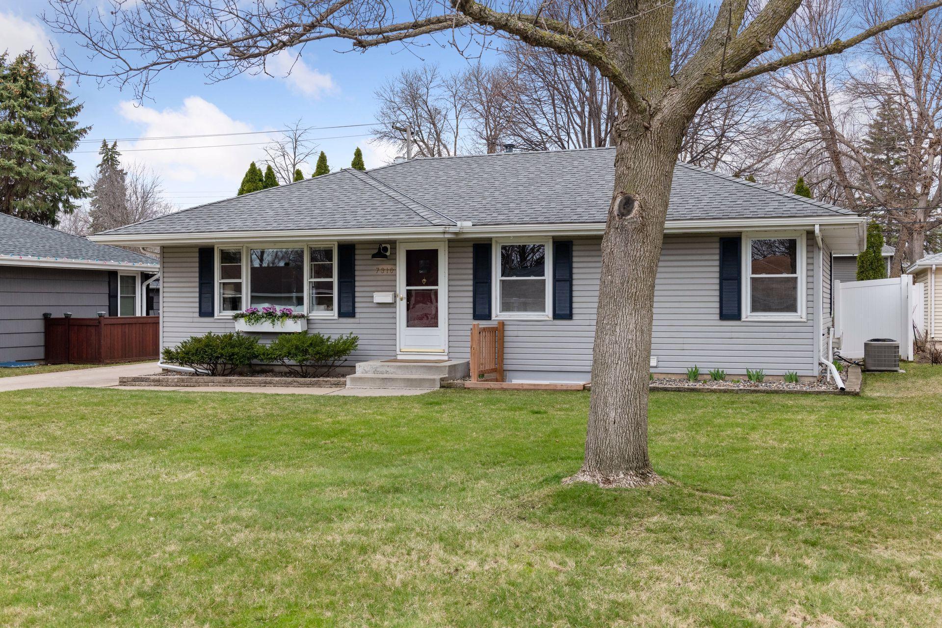 View of Residential at 7310 14th Avenue, Richfield MN 55423, Richfield - Mike Wilen | Minnesota Team Real Estate