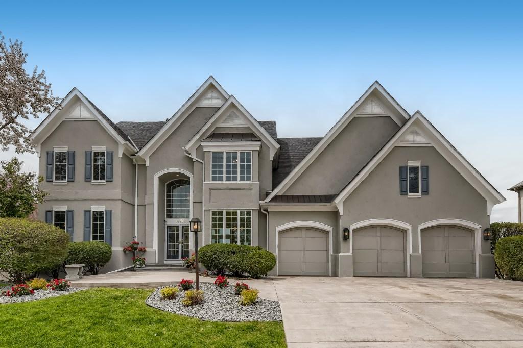View of Residential at 18762 Erin Bay, Eden Prairie MN 55347, Eden Prairie - Mike Wilen | Minnesota Team Real Estate