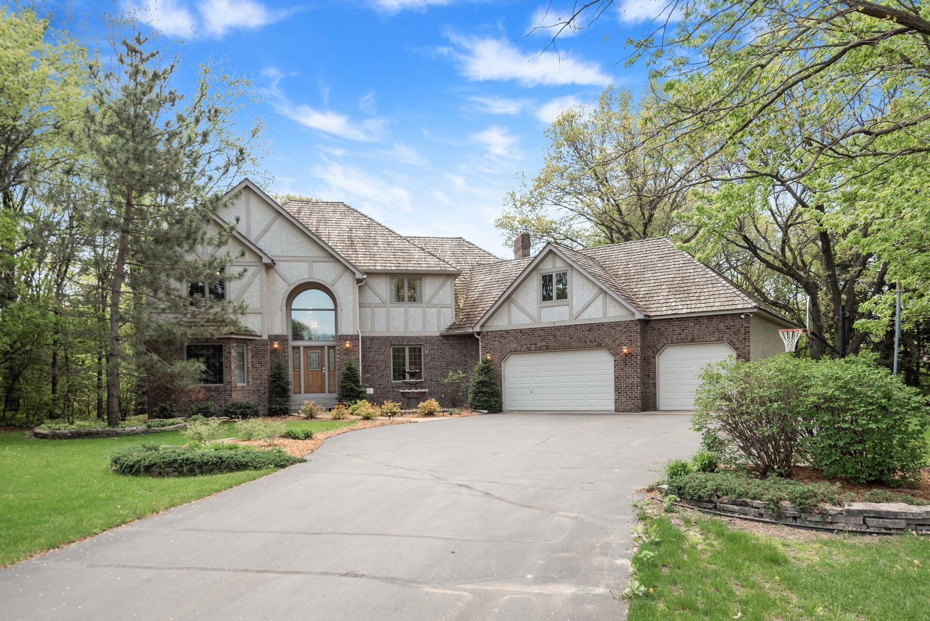 View of Residential at 7 Scotch Pine Lane, North Oaks MN 55127, North Oaks - Mike Wilen | Minnesota Team Real Estate