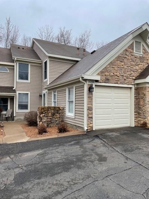 View of Residential at 14284 Bedford Drive, Eden Prairie MN 55346, Eden Prairie - Mike Wilen | Minnesota Team Real Estate