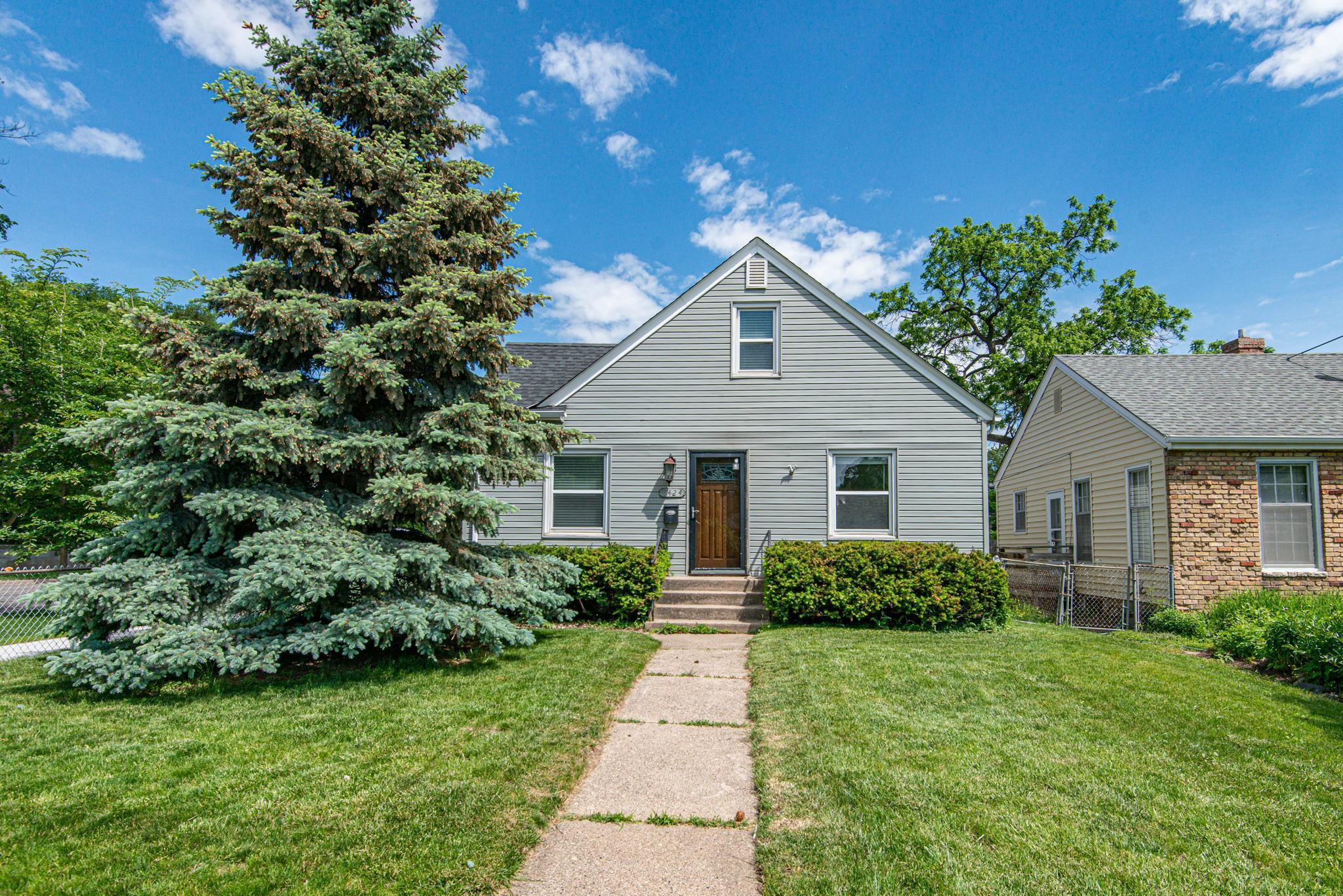 View of Residential at 6424 Minnetonka Boulevard, Saint Louis Park MN 55426, Saint Louis Park - Mike Wilen | Minnesota Team Real Estate