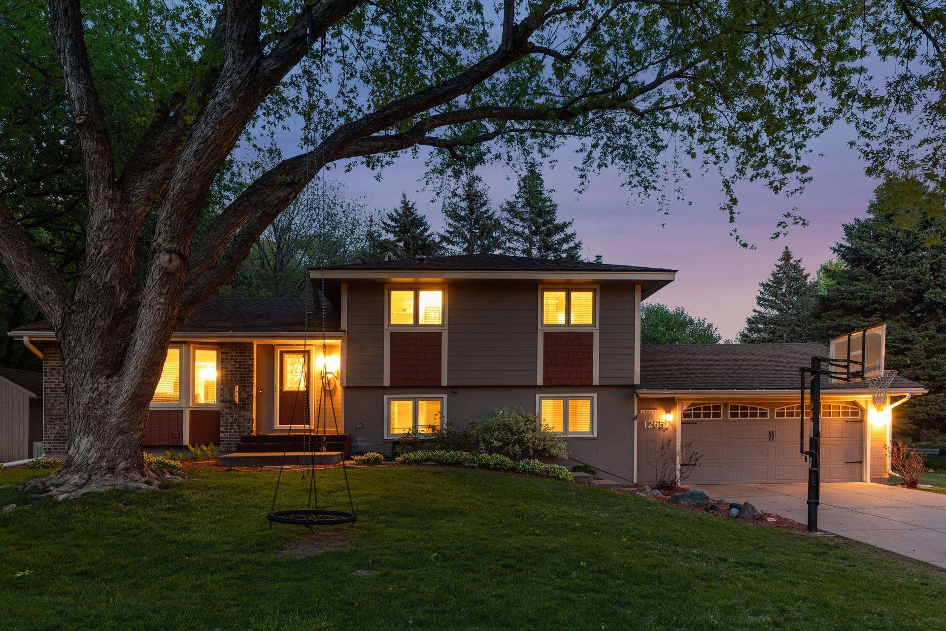 View of Residential at 12651 Country View Lane, Burnsville MN 55337, Burnsville - Mike Wilen | Minnesota Team Real Estate