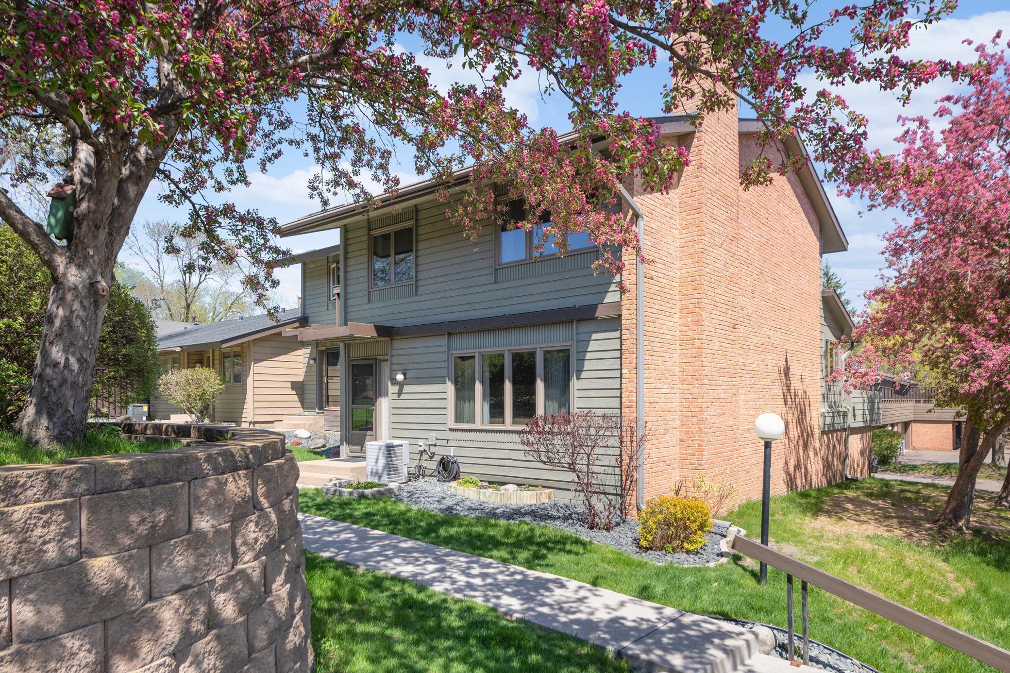 View of Residential at 1227 Brighton Square, New Brighton MN 55112, New Brighton - Mike Wilen | Minnesota Team Real Estate
