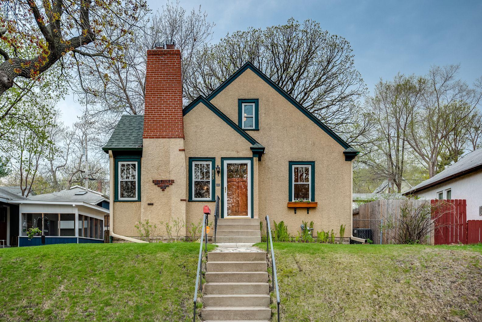 View of Residential at 823 Clayland Street, Saint Paul MN 55104, Saint Paul - Mike Wilen | Minnesota Team Real Estate