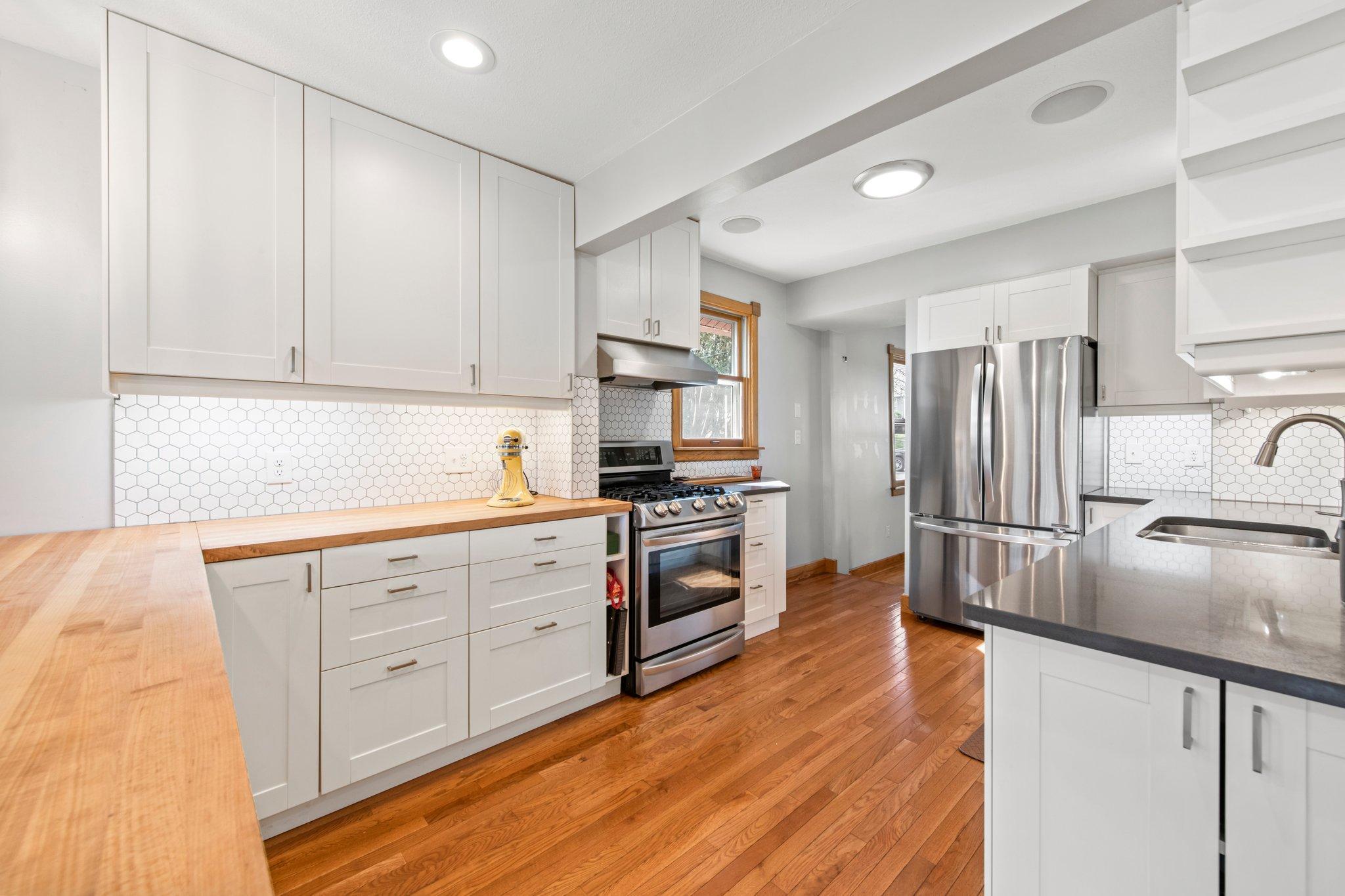 View of Residential at 2009 2nd Avenue, Minneapolis MN 55405, Minneapolis - Mike Wilen | Minnesota Team Real Estate