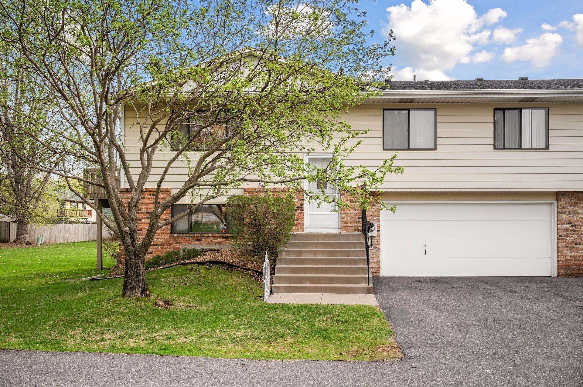 View of Residential at 1274 Ferndale Street, Maplewood MN 55119, Maplewood - Mike Wilen | Minnesota Team Real Estate