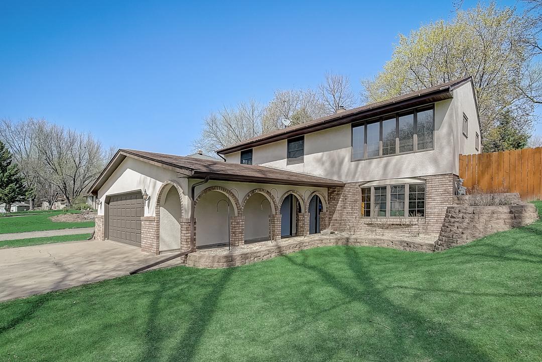 View of Residential at 191 Grenadier Avenue, Oakdale MN 55128, Oakdale - Mike Wilen | Minnesota Team Real Estate