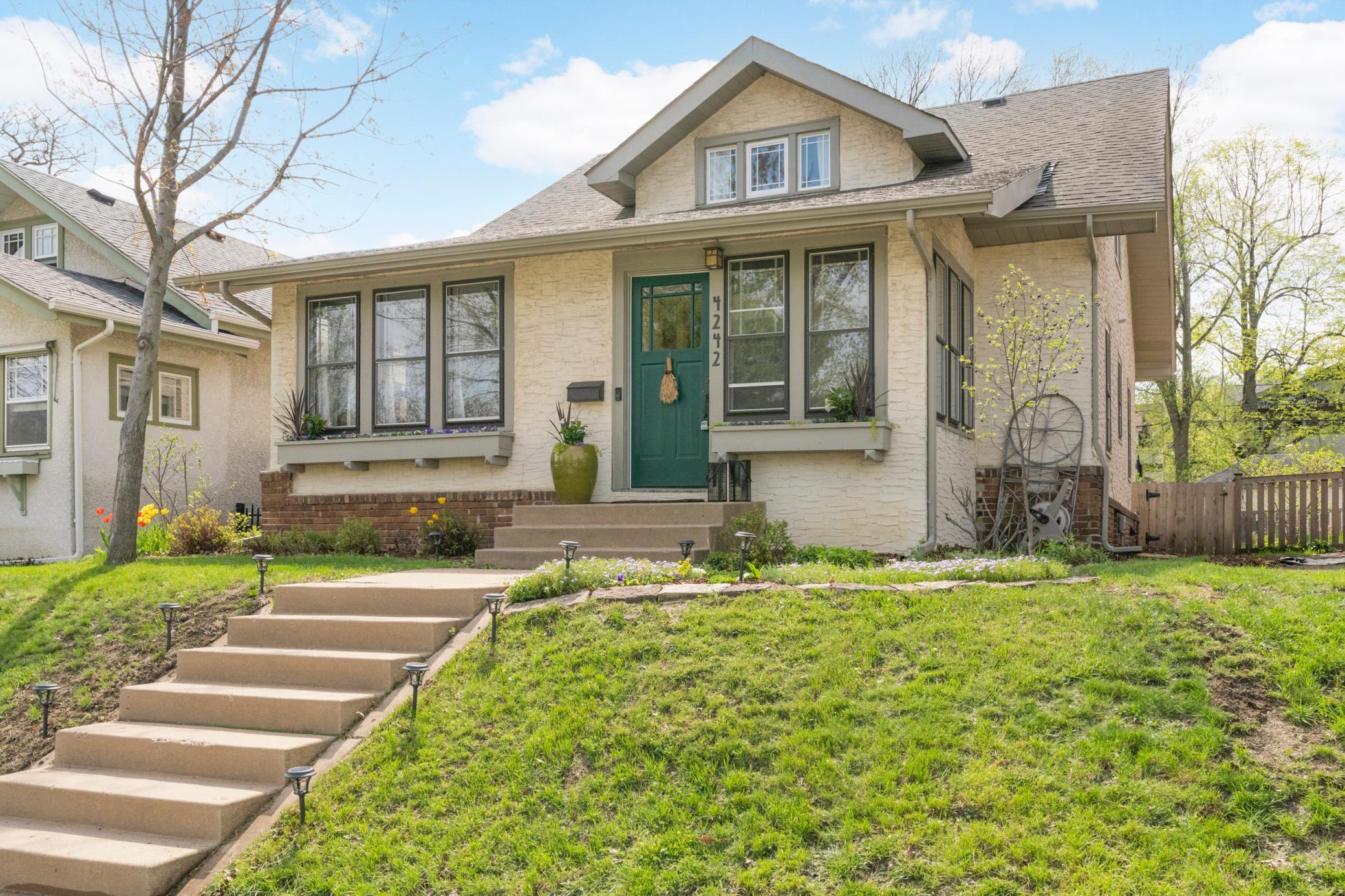 View of Residential at 4242 Grand Avenue, Minneapolis MN 55409, Minneapolis - Mike Wilen | Minnesota Team Real Estate