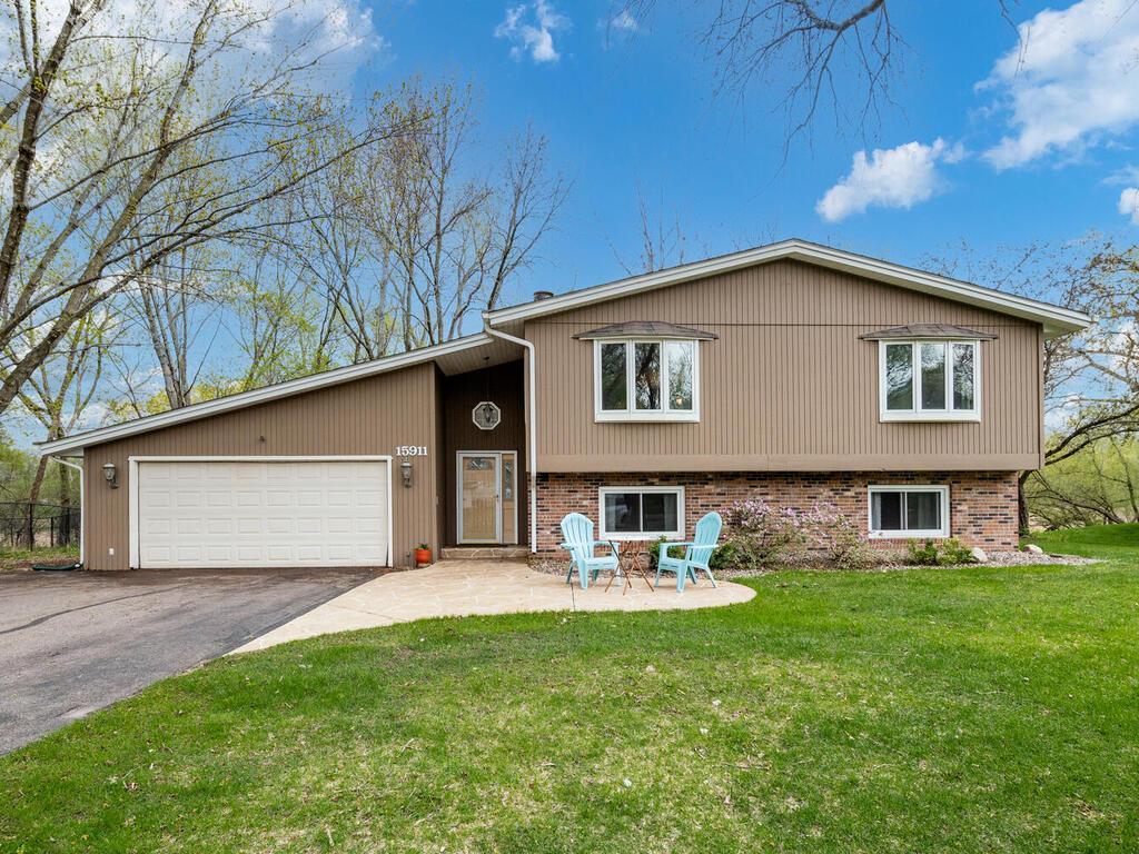 View of Residential at 15911 Lund Road, Eden Prairie MN 55346, Eden Prairie - Mike Wilen | Minnesota Team Real Estate