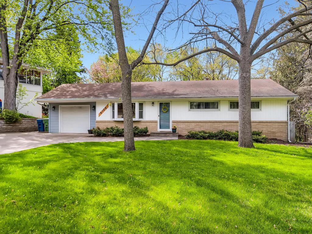 View of Residential at 6128 Woody Lane, Fridley MN 55432, Fridley - Mike Wilen | Minnesota Team Real Estate