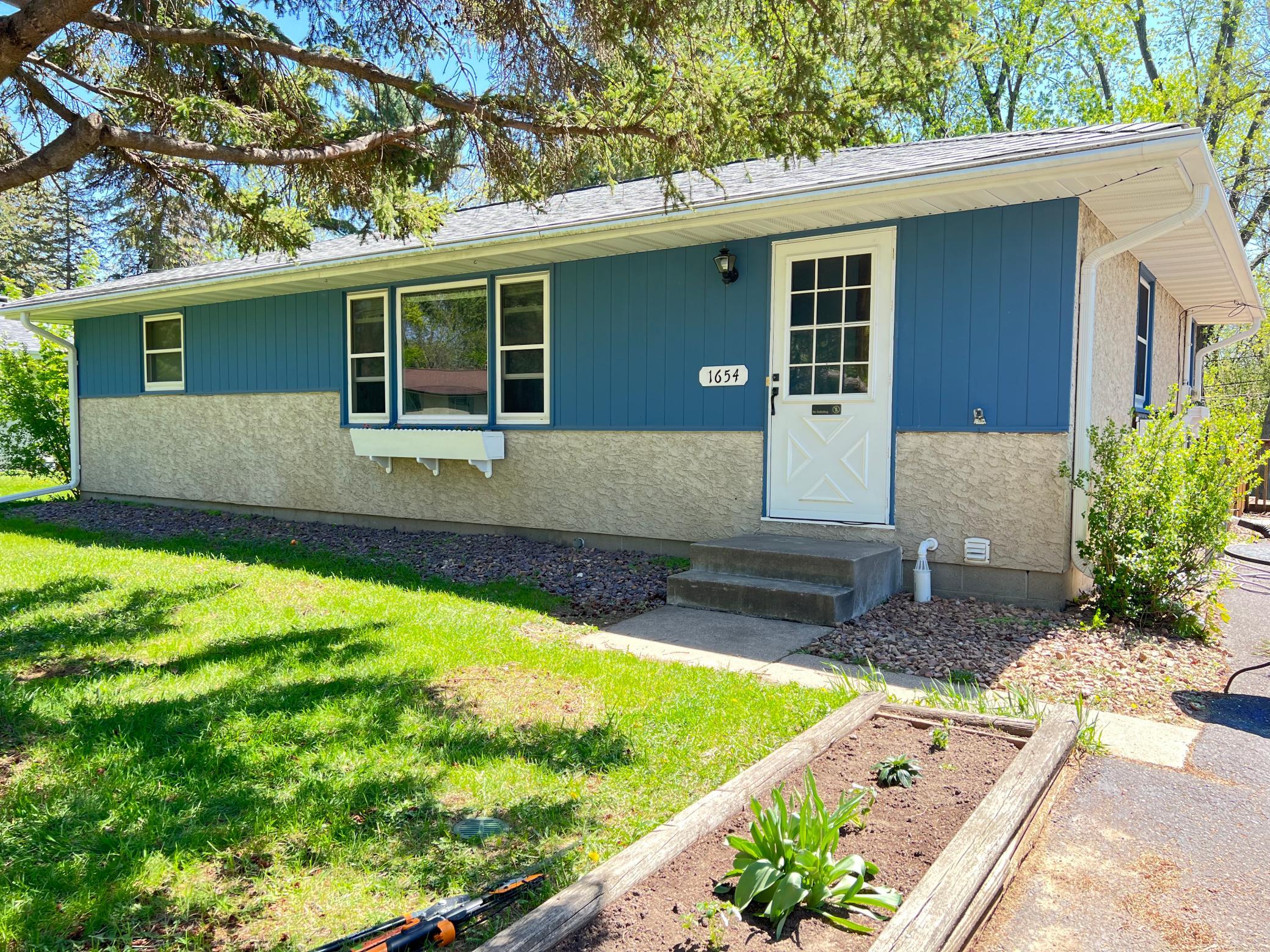 View of Residential at 1654 Burke Avenue, Maplewood MN 55109, Maplewood - Mike Wilen | Minnesota Team Real Estate