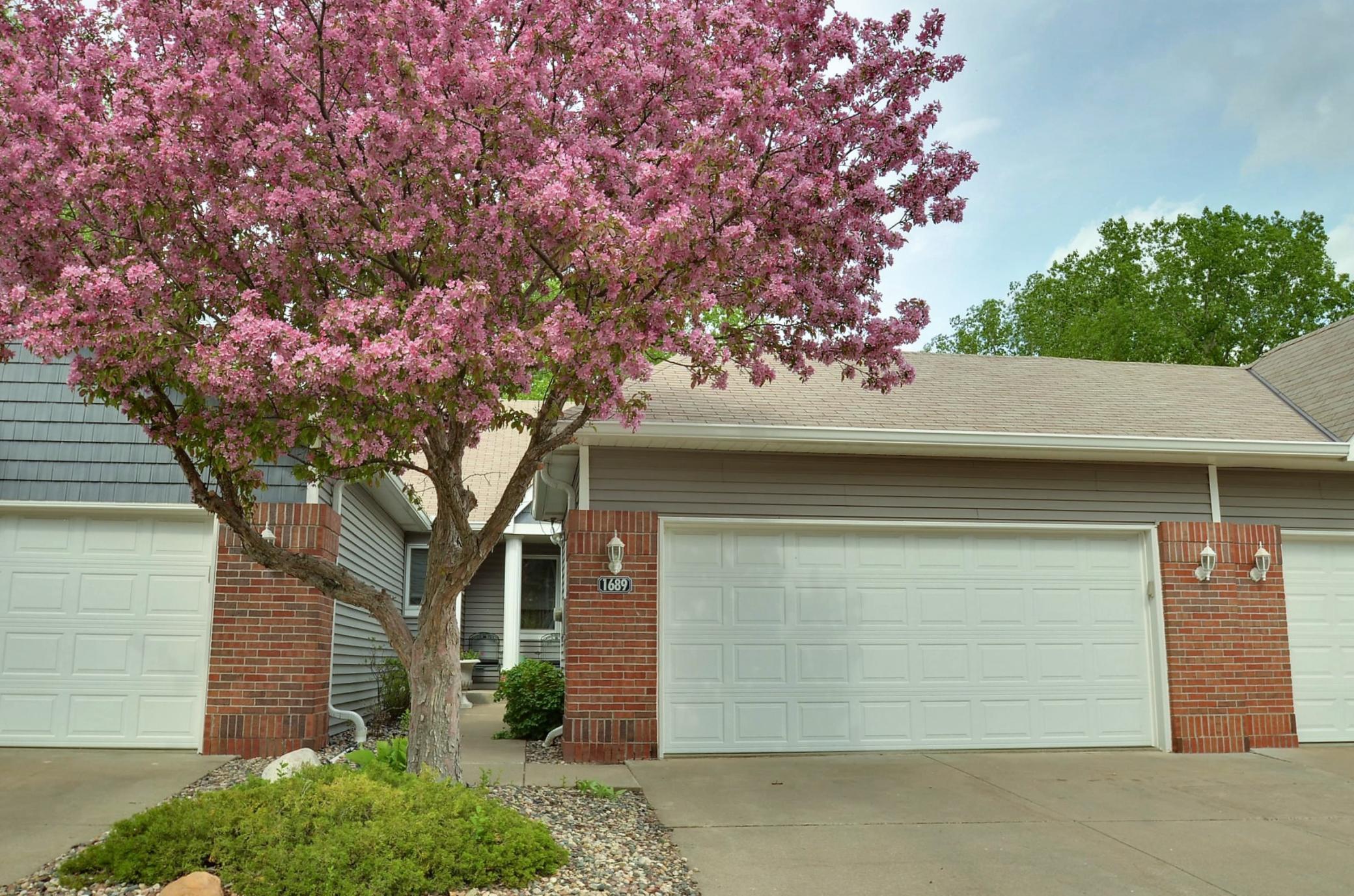 View of Residential at 1689 Brueberry Lane, Arden Hills MN 55112, Arden Hills - Mike Wilen | Minnesota Team Real Estate