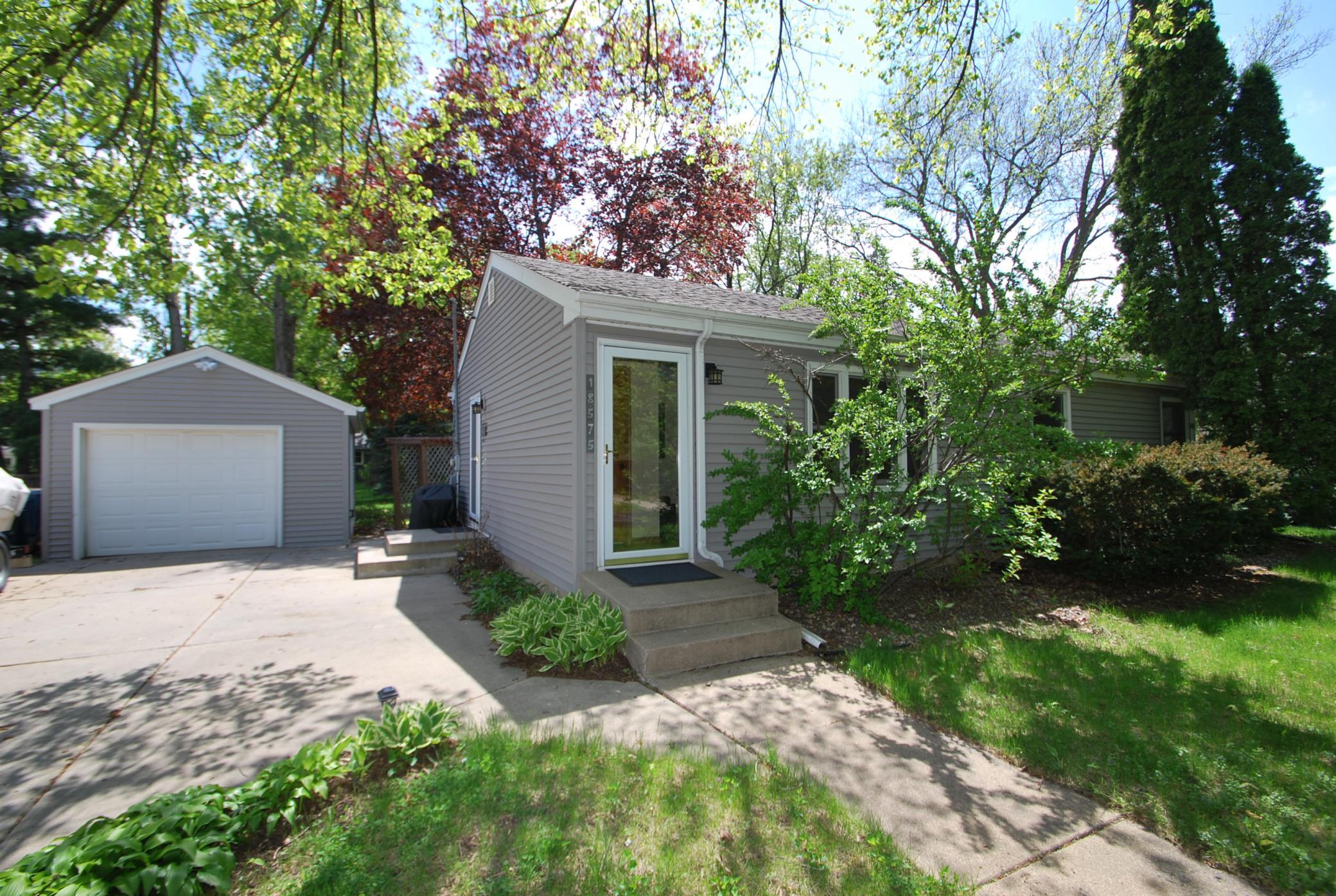 View of Residential at 18575 Azure Road, Wayzata MN 55391, Wayzata - Mike Wilen | Minnesota Team Real Estate