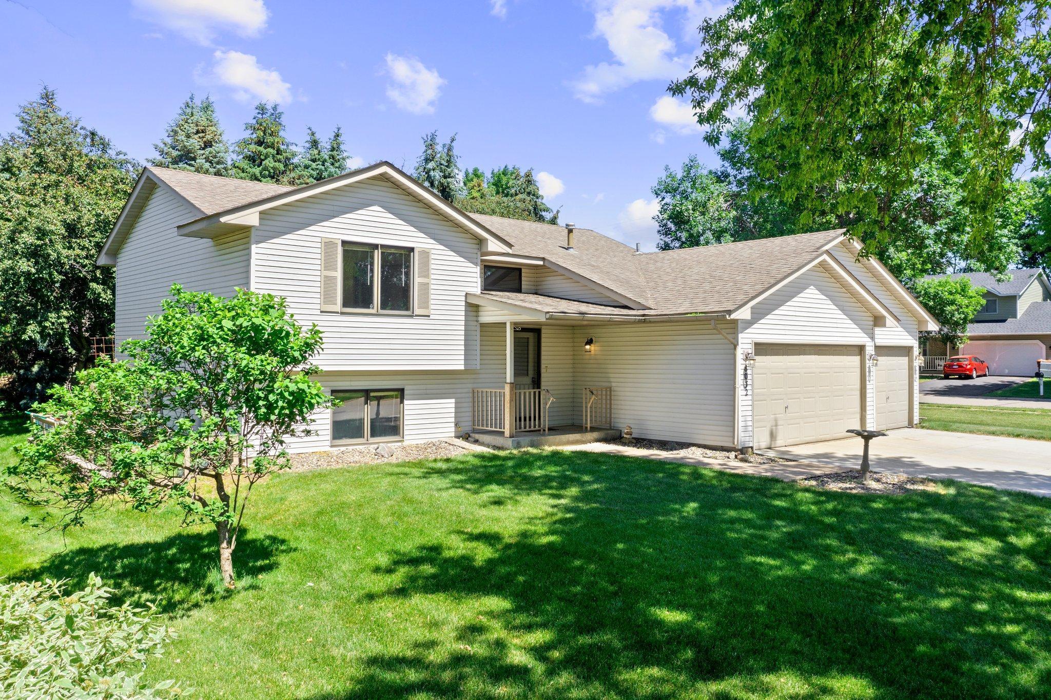 View of Residential at 8032 Jody Avenue, Cottage Grove MN 55016, Cottage Grove - Mike Wilen | Minnesota Team Real Estate