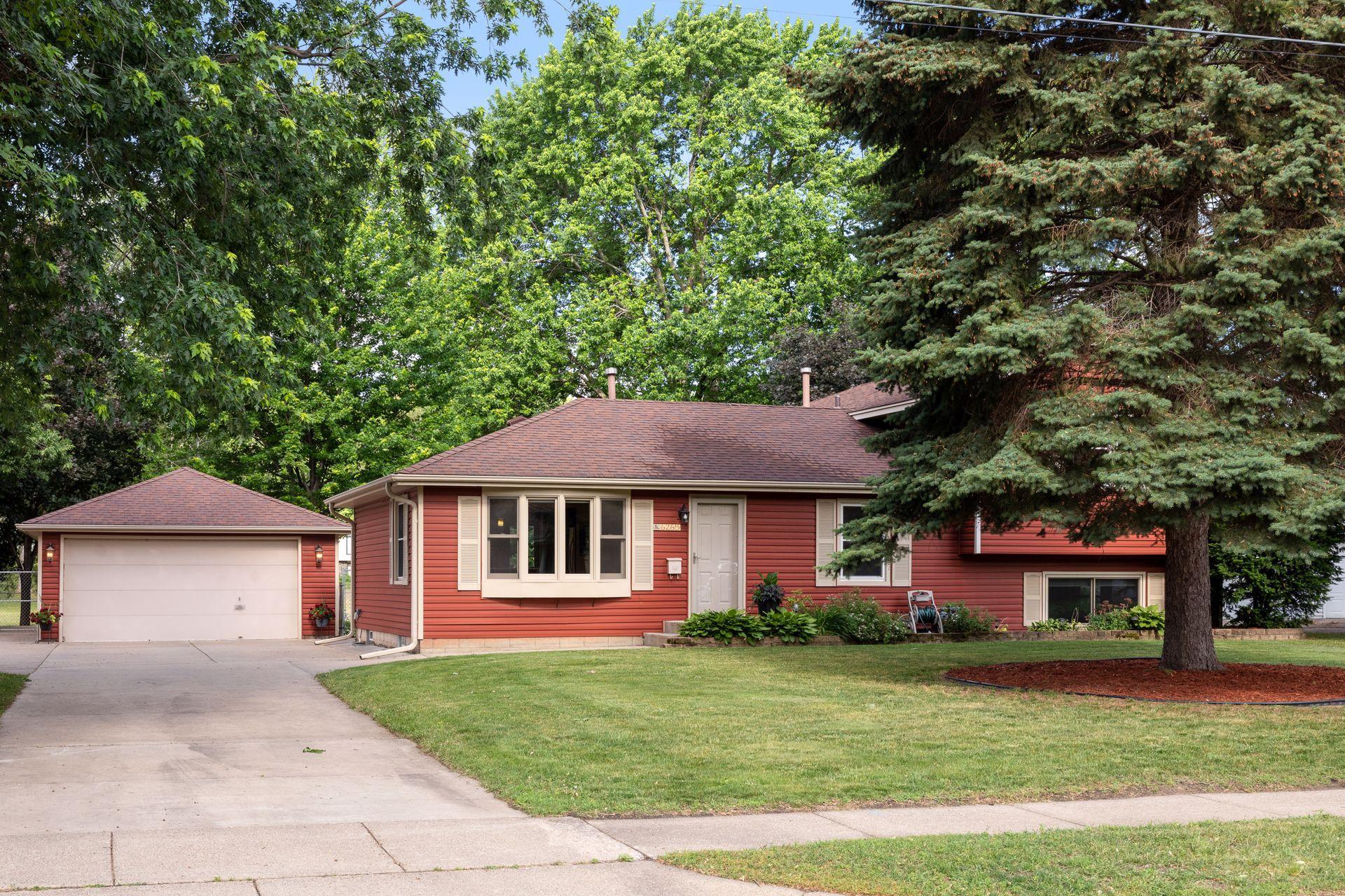 View of Residential at 6265 Winnetka Avenue, Brooklyn Park MN 55428, Brooklyn Park - Mike Wilen | Minnesota Team Real Estate