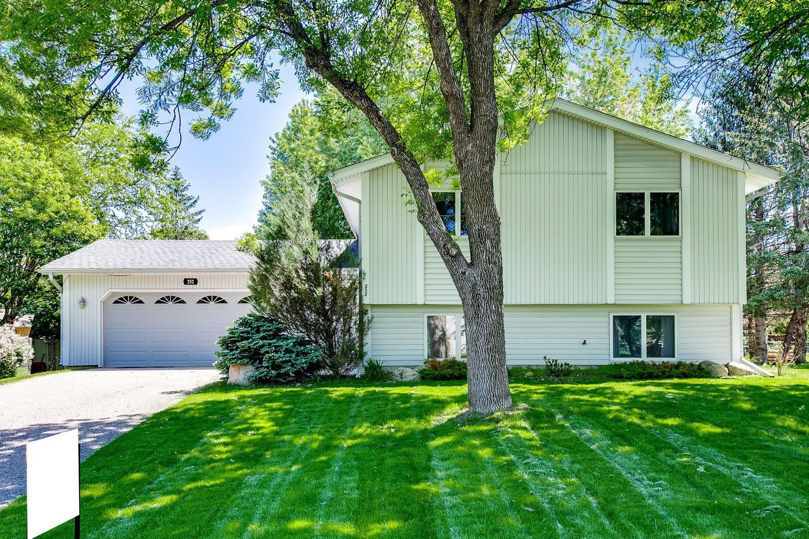 View of Residential at 252 Poplar Drive, Shoreview MN 55126, Shoreview - Mike Wilen | Minnesota Team Real Estate
