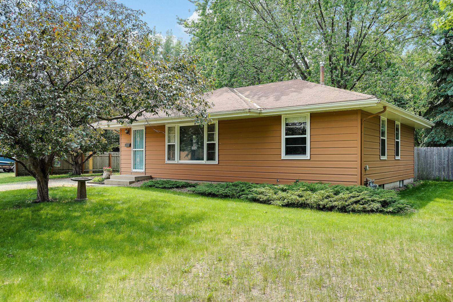 View of Residential at 6217 Sumter Avenue, Brooklyn Park MN 55428, Brooklyn Park - Mike Wilen | Minnesota Team Real Estate