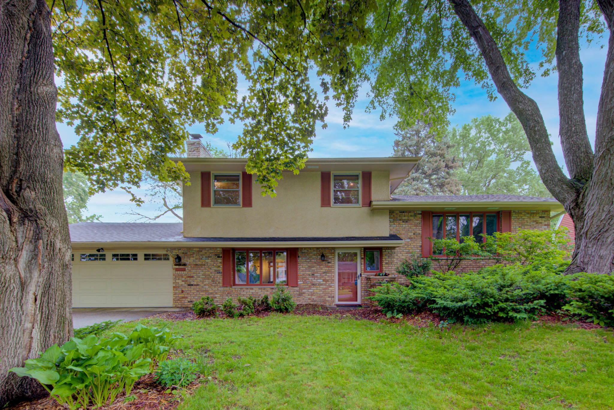 View of Residential at 8408 40th Avenue, New Hope MN 55427, New Hope - Mike Wilen | Minnesota Team Real Estate
