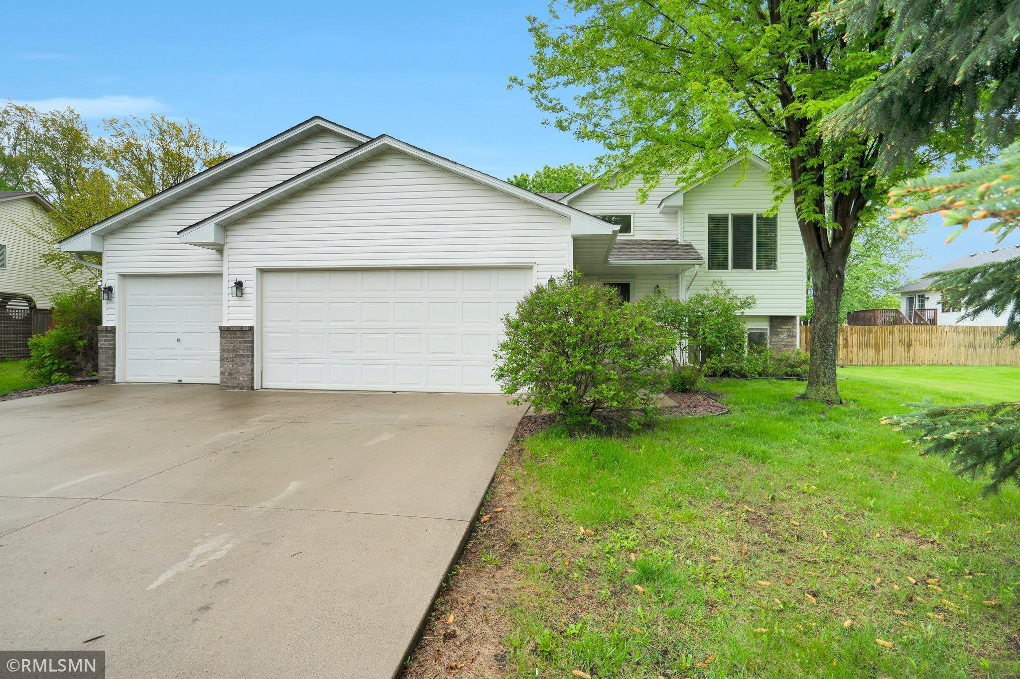 View of Residential at 833 Walnut Street, Belle Plaine MN 56011, Belle Plaine - Mike Wilen | Minnesota Team Real Estate