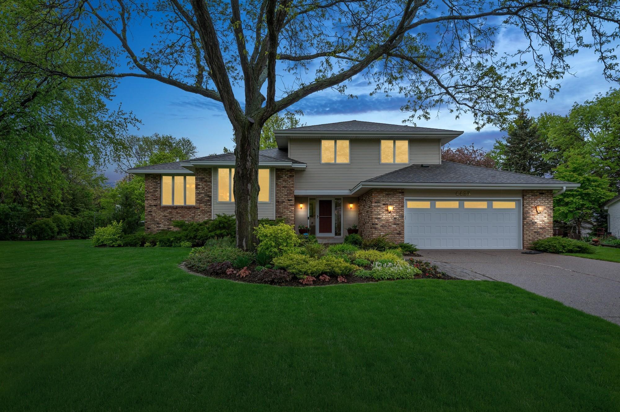 View of Residential at 4425 Pleasant Drive, Arden Hills MN 55112, Arden Hills - Mike Wilen | Minnesota Team Real Estate