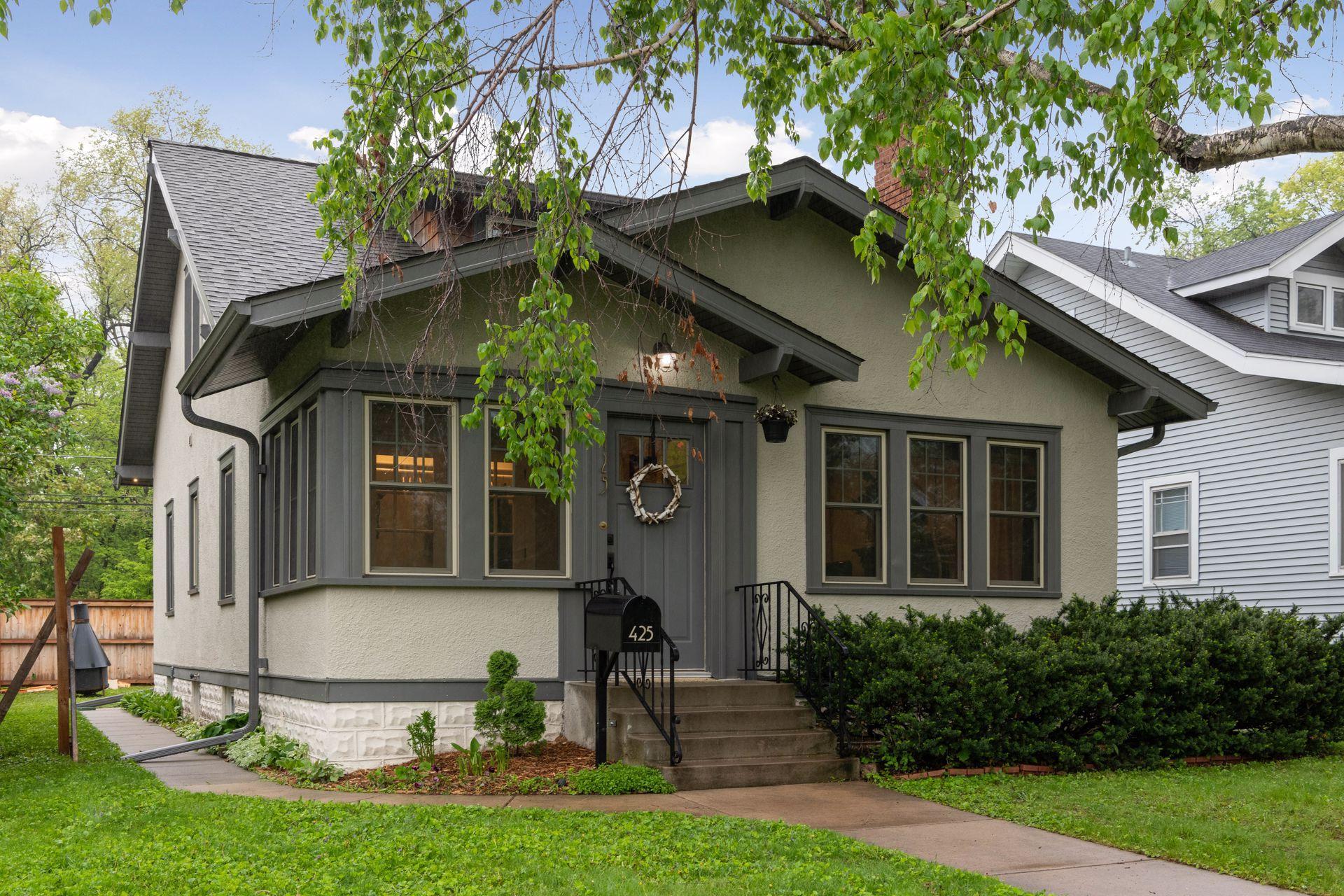View of Residential at 425 Cedar Lake Road, Minneapolis MN 55405, Minneapolis - Mike Wilen | Minnesota Team Real Estate