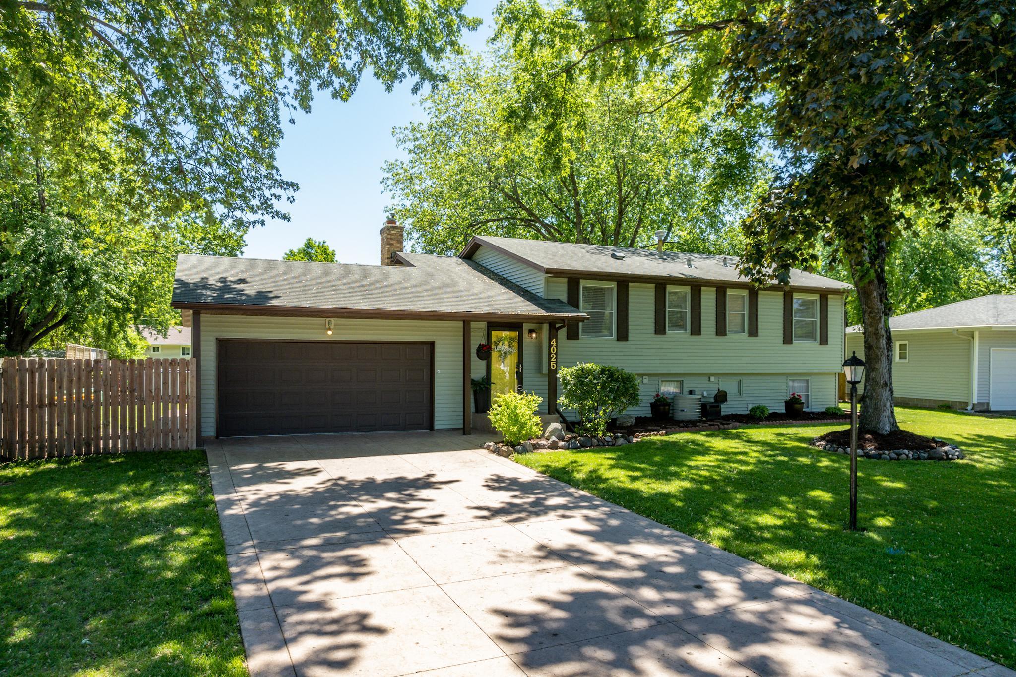 View of Residential at 4025 82nd Avenue, Brooklyn Park MN 55443, Brooklyn Park - Mike Wilen | Minnesota Team Real Estate