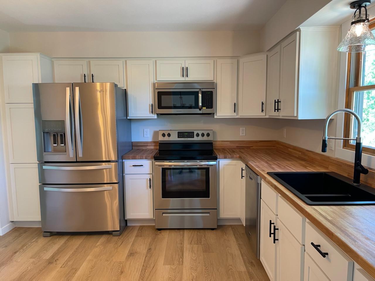 View of Residential at 13612 Wellington Crescent, Burnsville MN 55337, Burnsville - Mike Wilen | Minnesota Team Real Estate