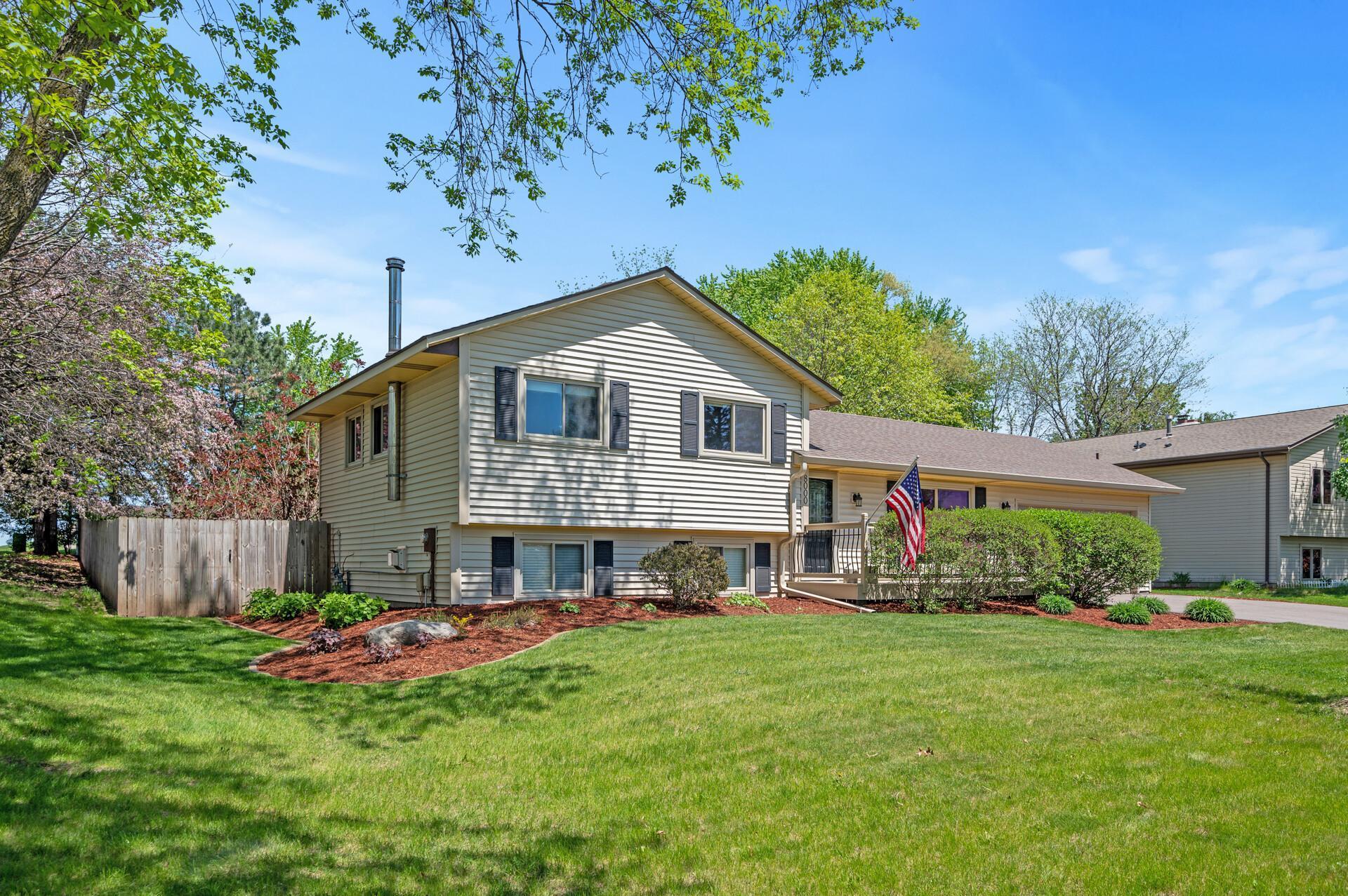 View of Residential at 8000 66th Street Court, Cottage Grove MN 55016, Cottage Grove - Mike Wilen | Minnesota Team Real Estate