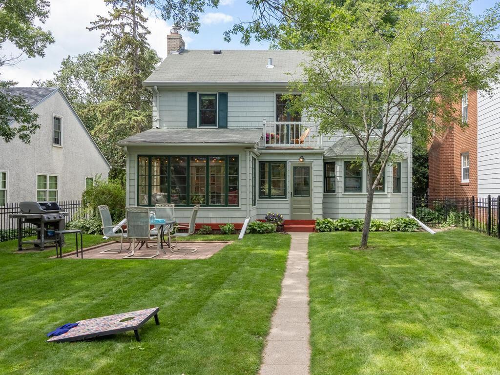 View of Residential at 1033 Thomas Avenue, Minneapolis MN 55405, Minneapolis - Mike Wilen | Minnesota Team Real Estate