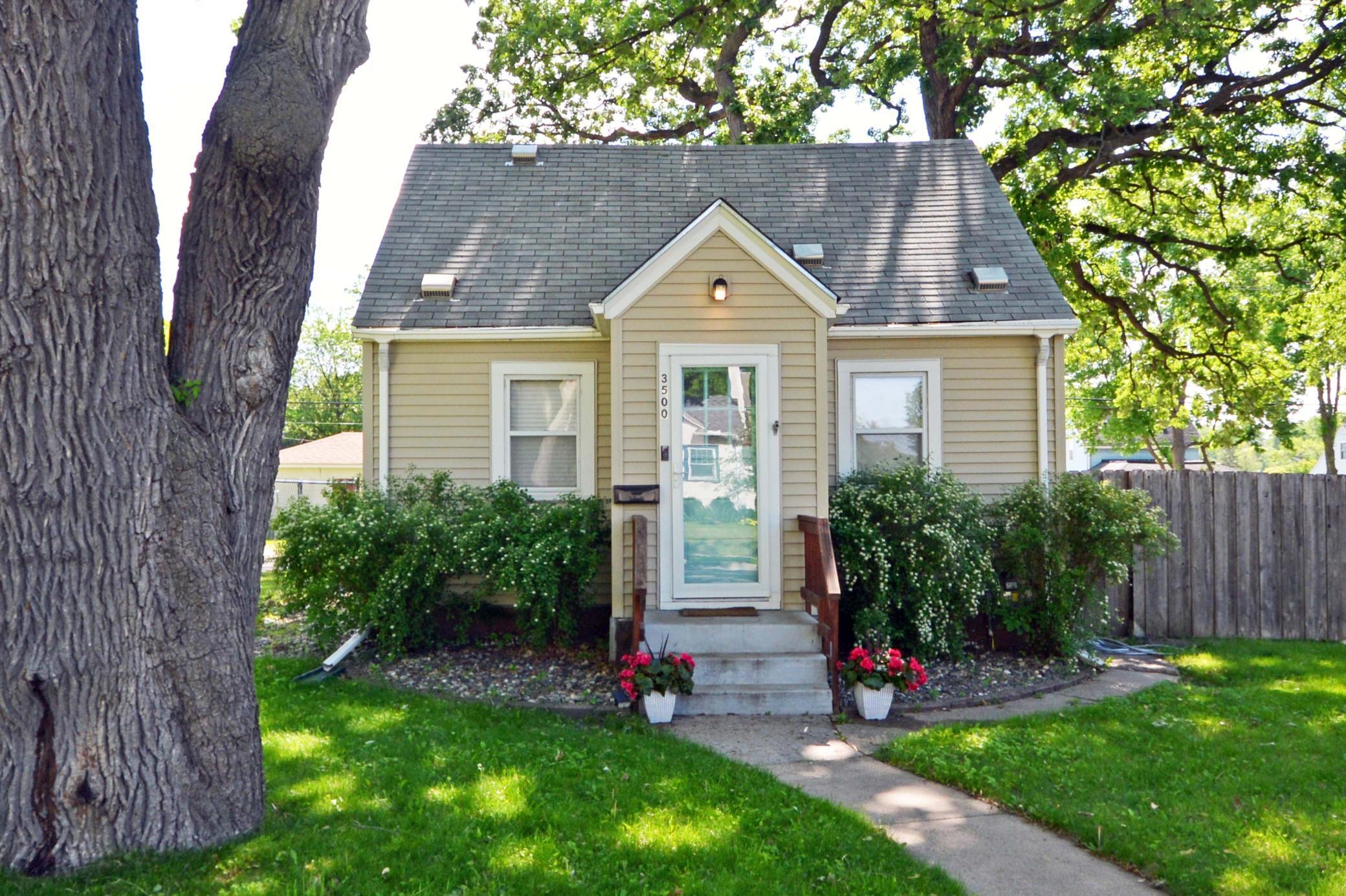 View of Residential at 3500 Grimes Avenue, Robbinsdale MN 55422, Robbinsdale - Mike Wilen | Minnesota Team Real Estate