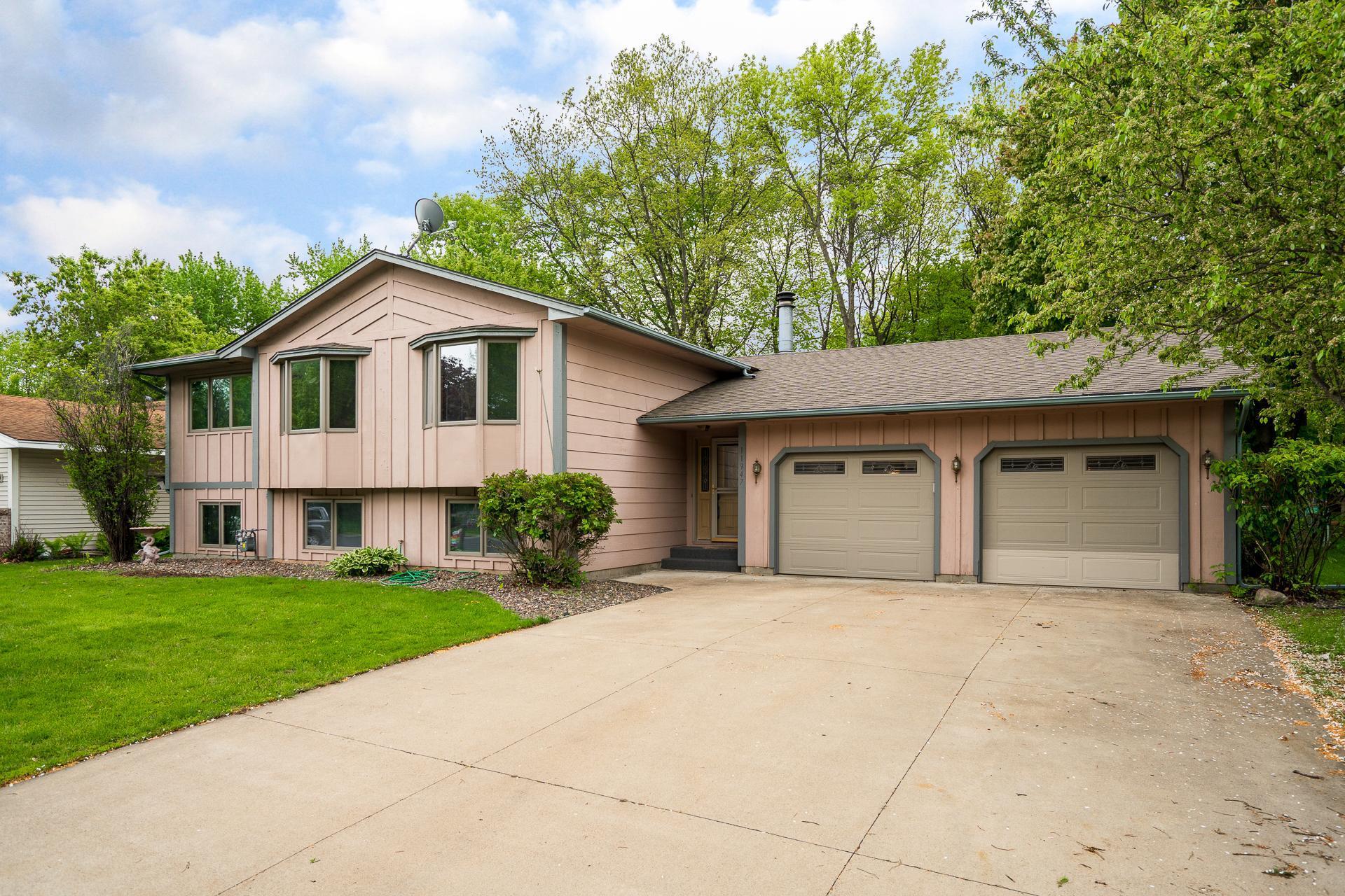 View of Residential at 11947 101st Avenue, Maple Grove MN 55369, Maple Grove - Mike Wilen | Minnesota Team Real Estate