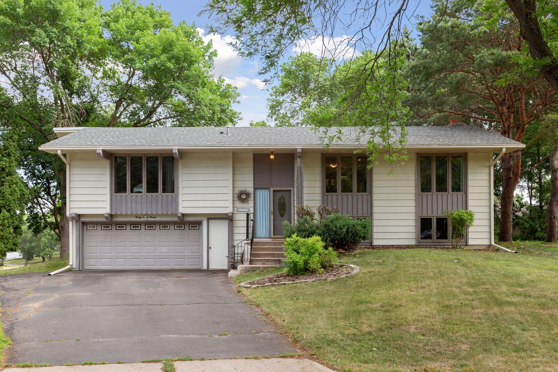 View of Residential at 2720 Mesa Verde Court, Burnsville MN 55337, Burnsville - Mike Wilen | Minnesota Team Real Estate