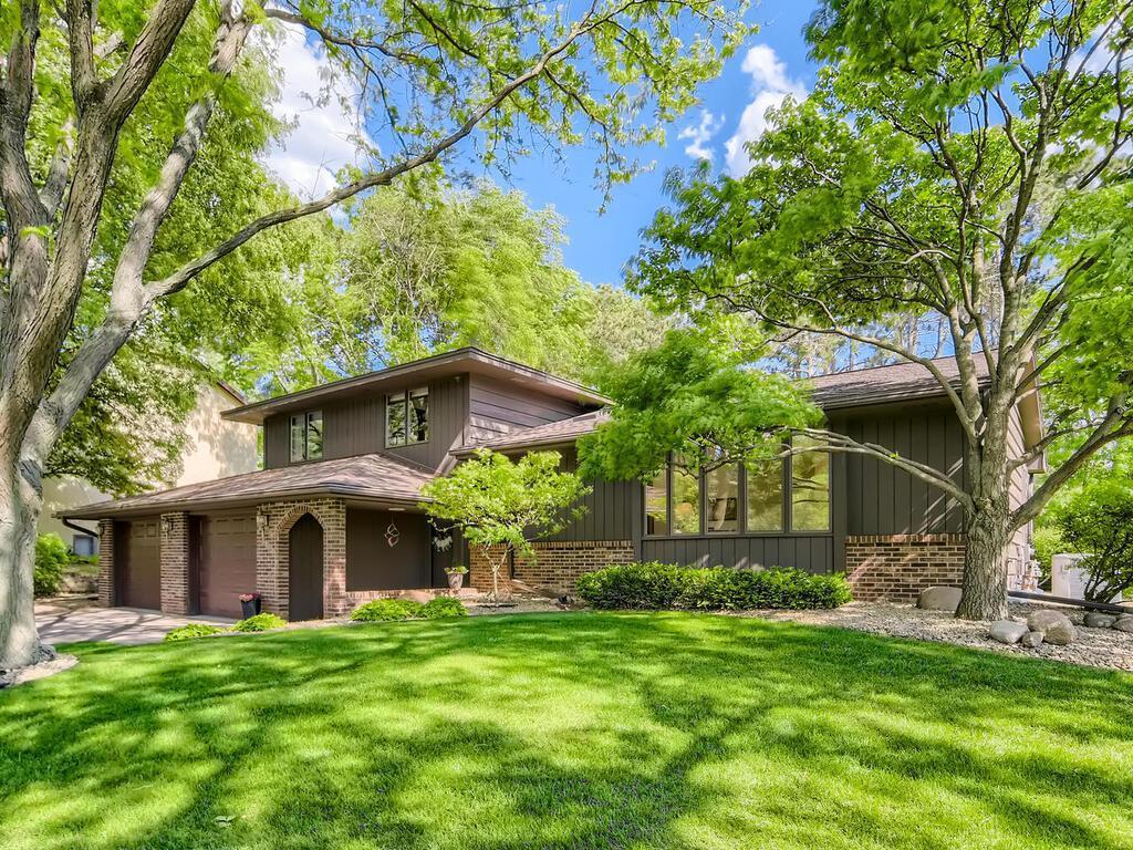 View of Residential at 1538 Mcclung Drive, Arden Hills MN 55112, Arden Hills - Mike Wilen | Minnesota Team Real Estate