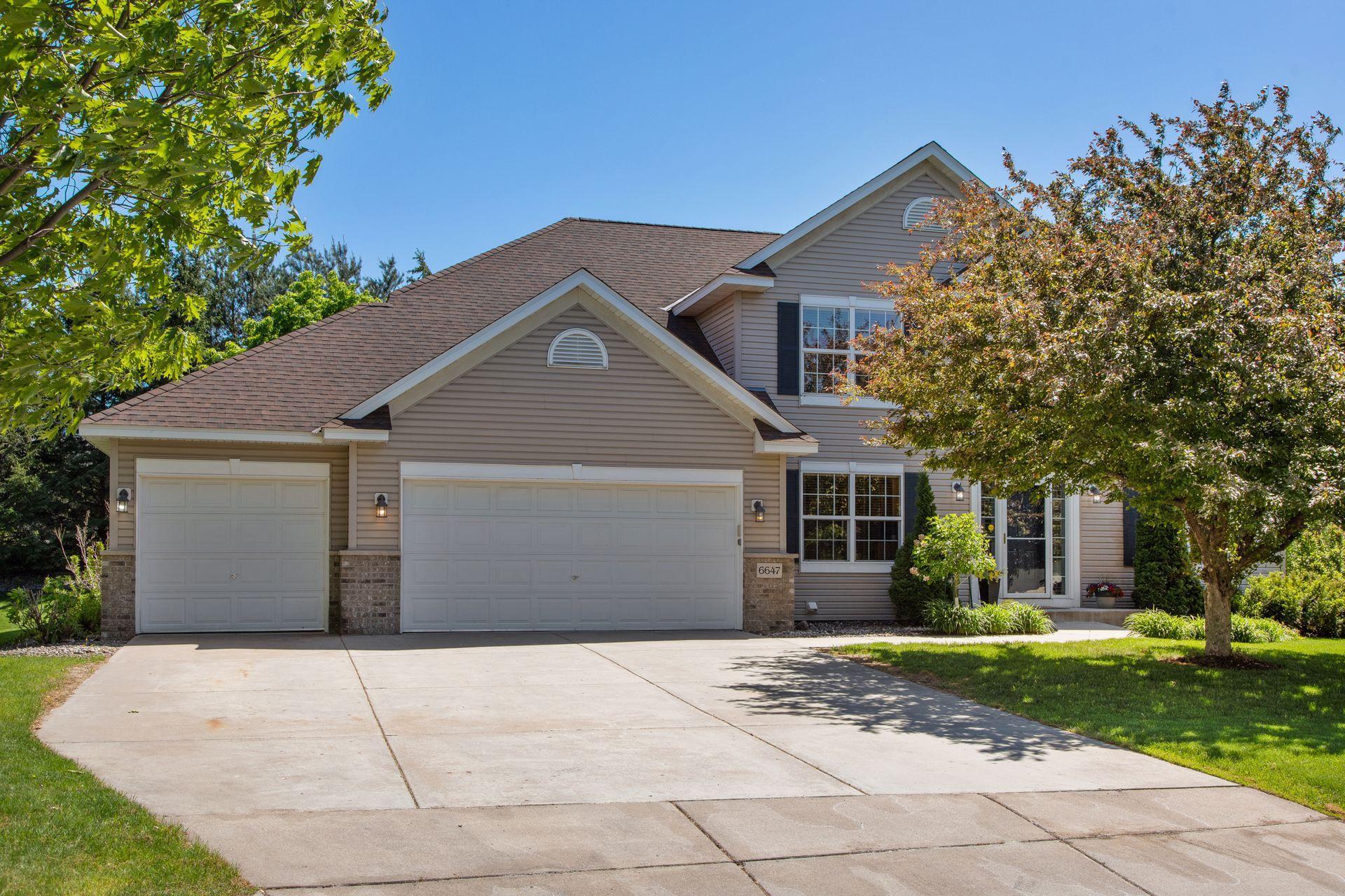 View of Residential at 6647 Highland Hills Lane, Cottage Grove MN 55016, Cottage Grove - Mike Wilen | Minnesota Team Real Estate