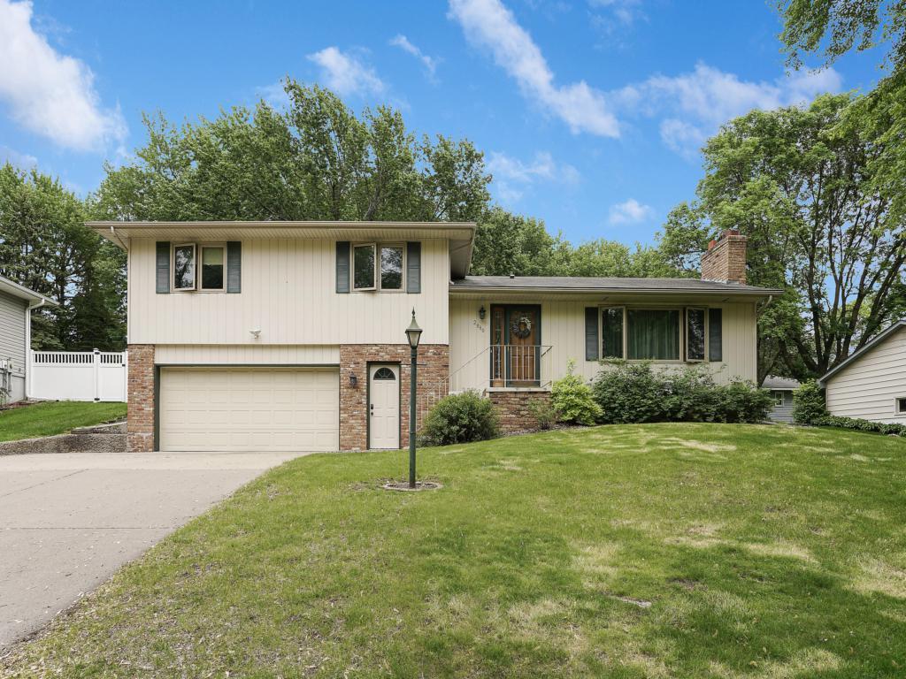 View of Residential at 2886 Mary Lane, Maplewood MN 55109, Maplewood - Mike Wilen | Minnesota Team Real Estate