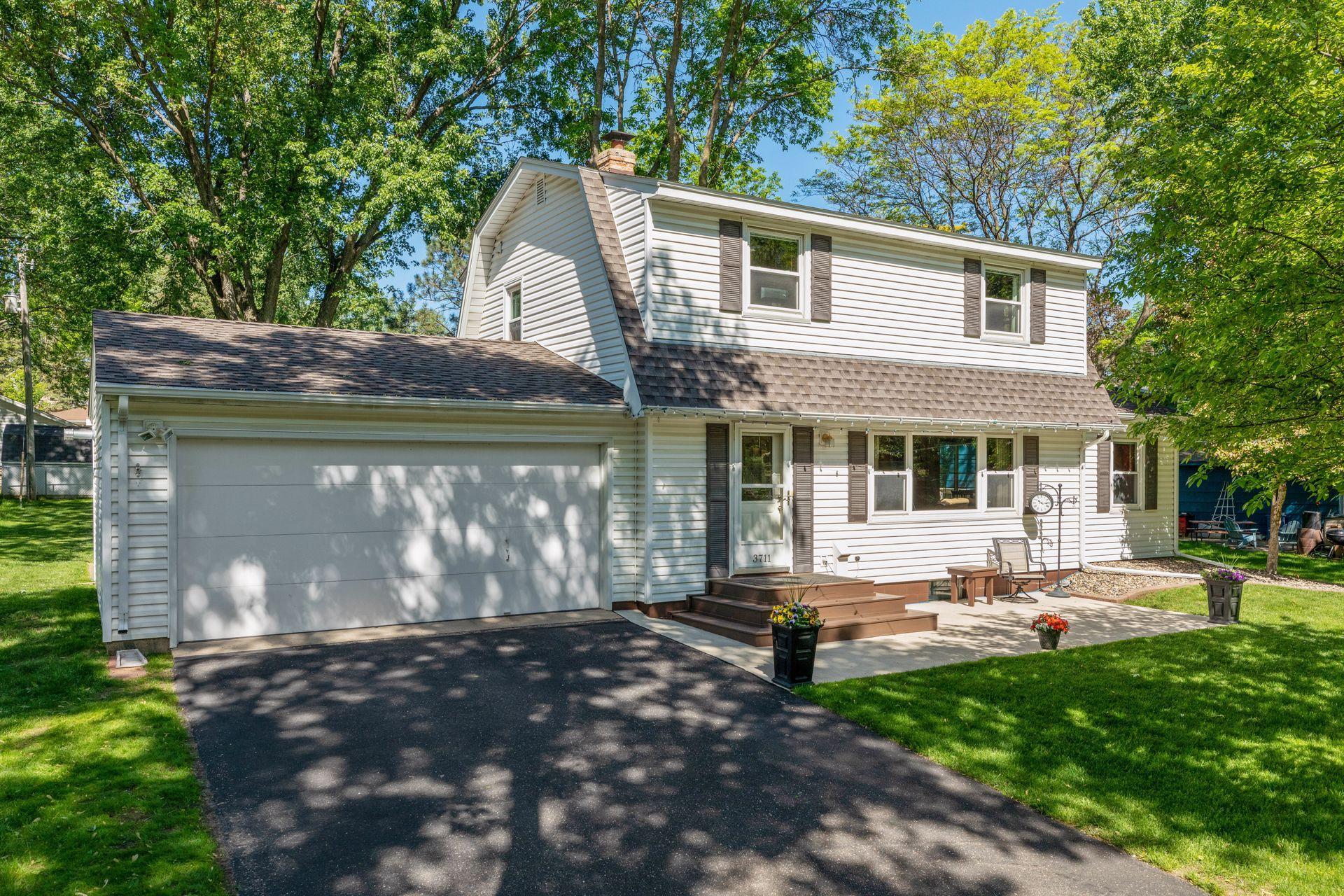 View of Residential at 3711 Rolling View Drive, White Bear Lake MN 55110, White Bear Lake - Mike Wilen | Minnesota Team Real Estate