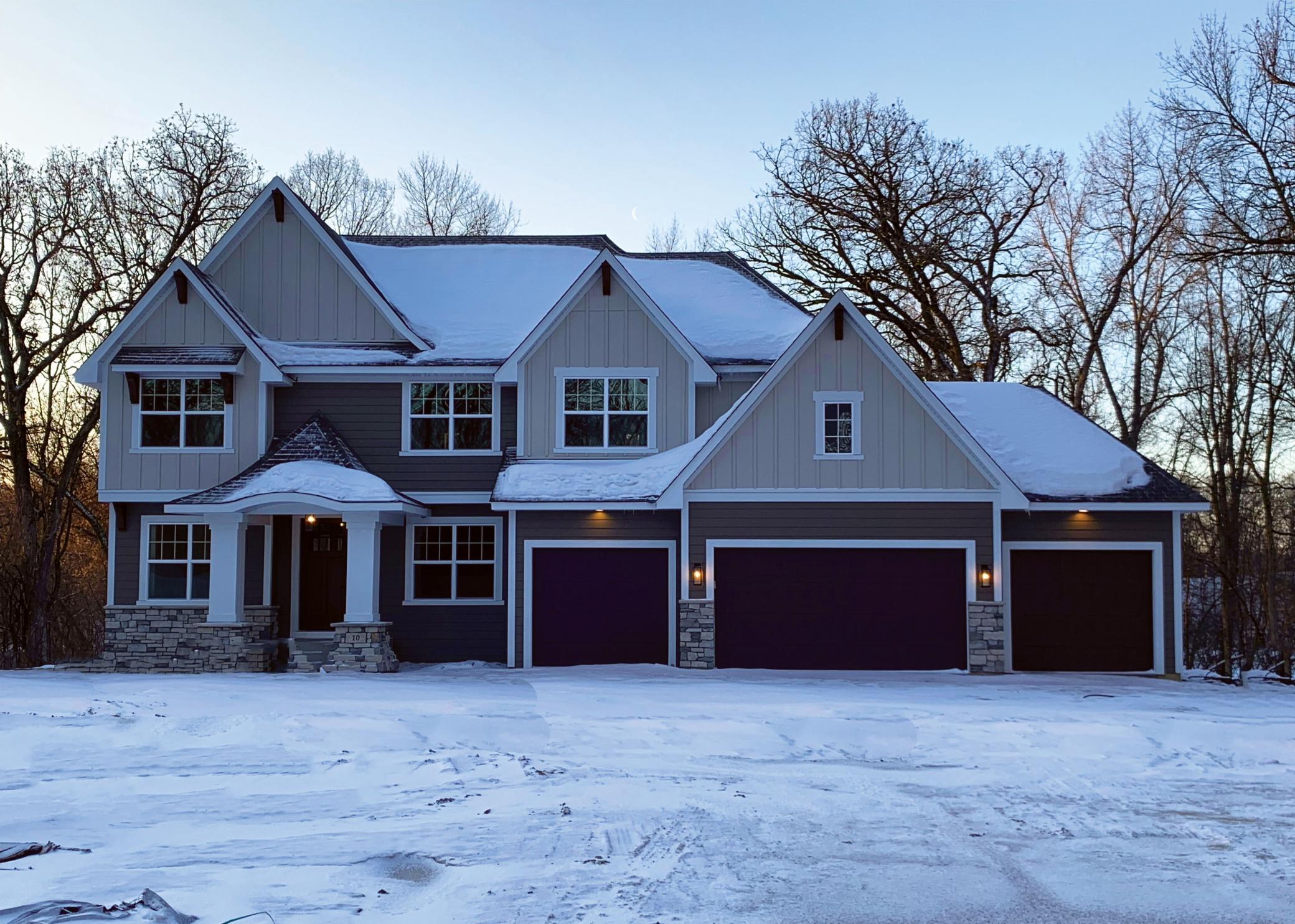 View of Residential at 10 Sherwood Trail, North Oaks MN 55127, North Oaks - Mike Wilen | Minnesota Team Real Estate