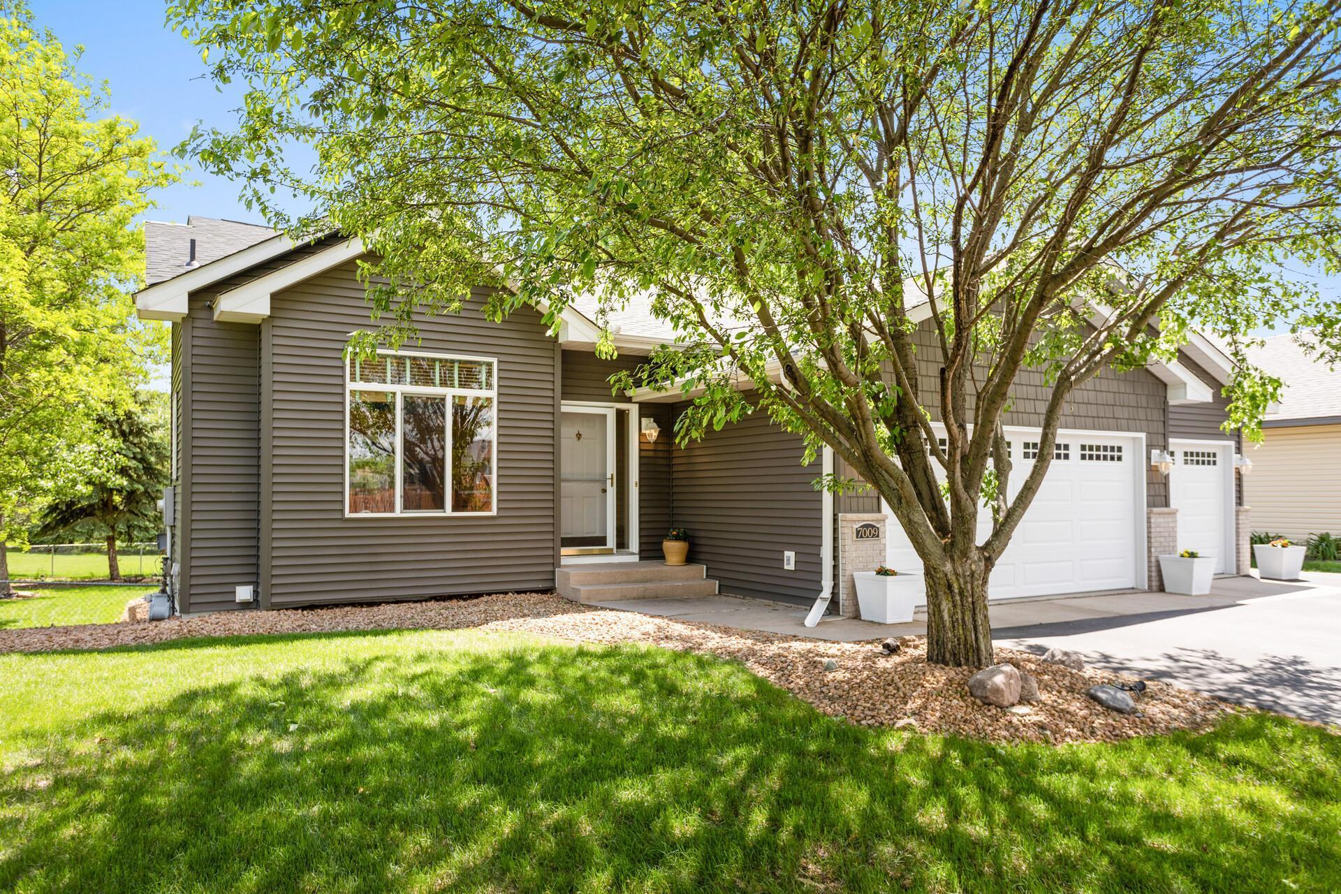 View of Residential at 7009 91st Trail, Brooklyn Park MN 55445, Brooklyn Park - Mike Wilen | Minnesota Team Real Estate