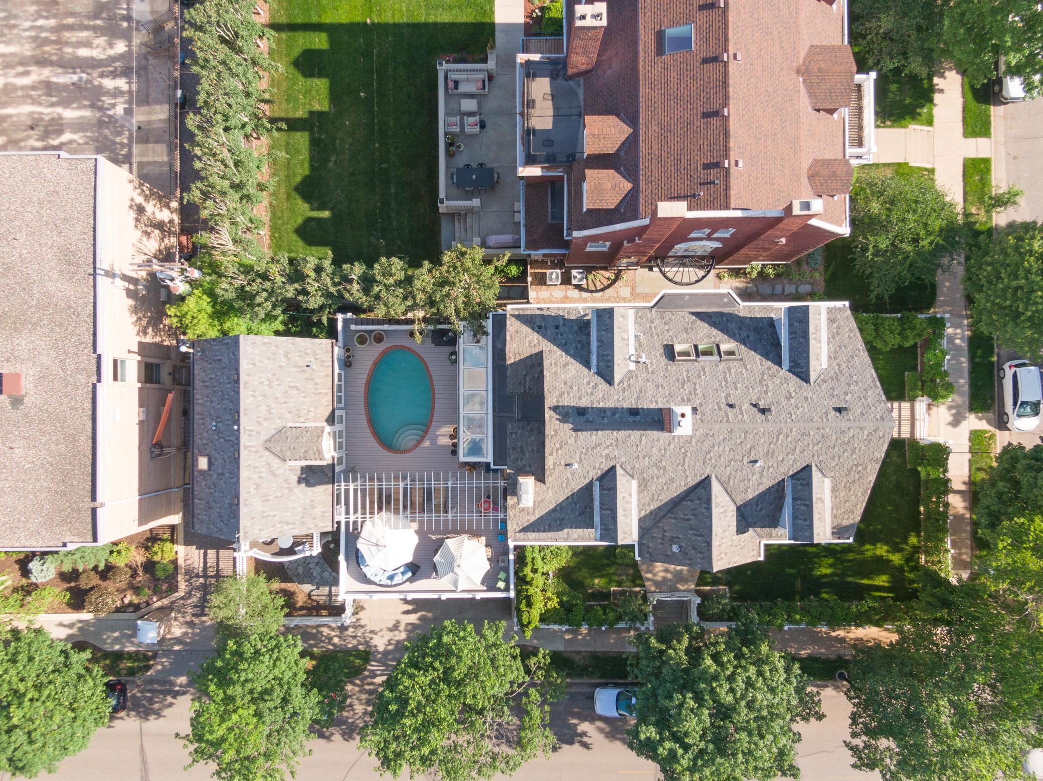 View of Residential at 905 Douglas Avenue, Minneapolis MN 55403, Minneapolis - Mike Wilen | Minnesota Team Real Estate