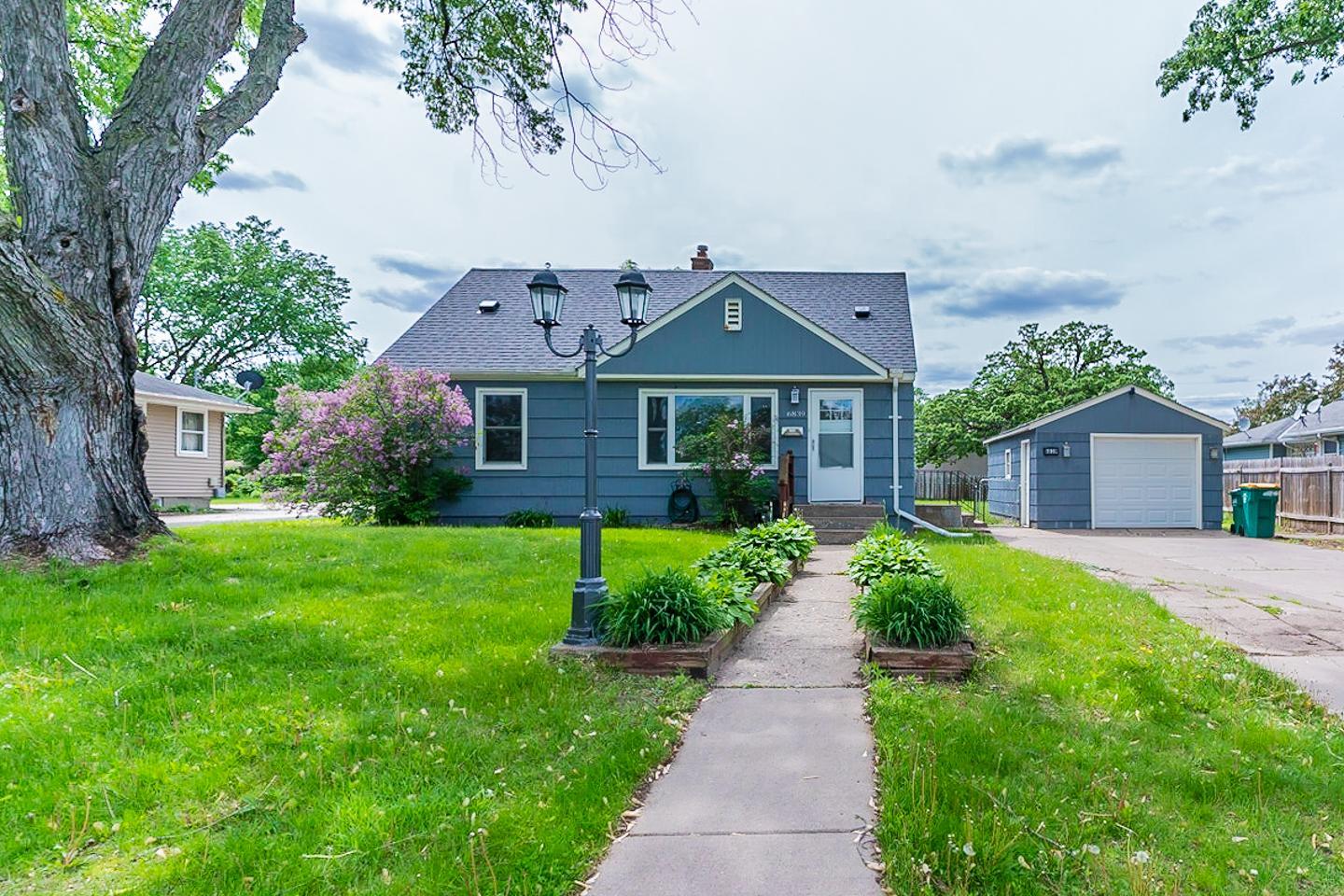 View of Residential at 6839 Perry Avenue, Brooklyn Center MN 55429, Brooklyn Center - Mike Wilen | Minnesota Team Real Estate