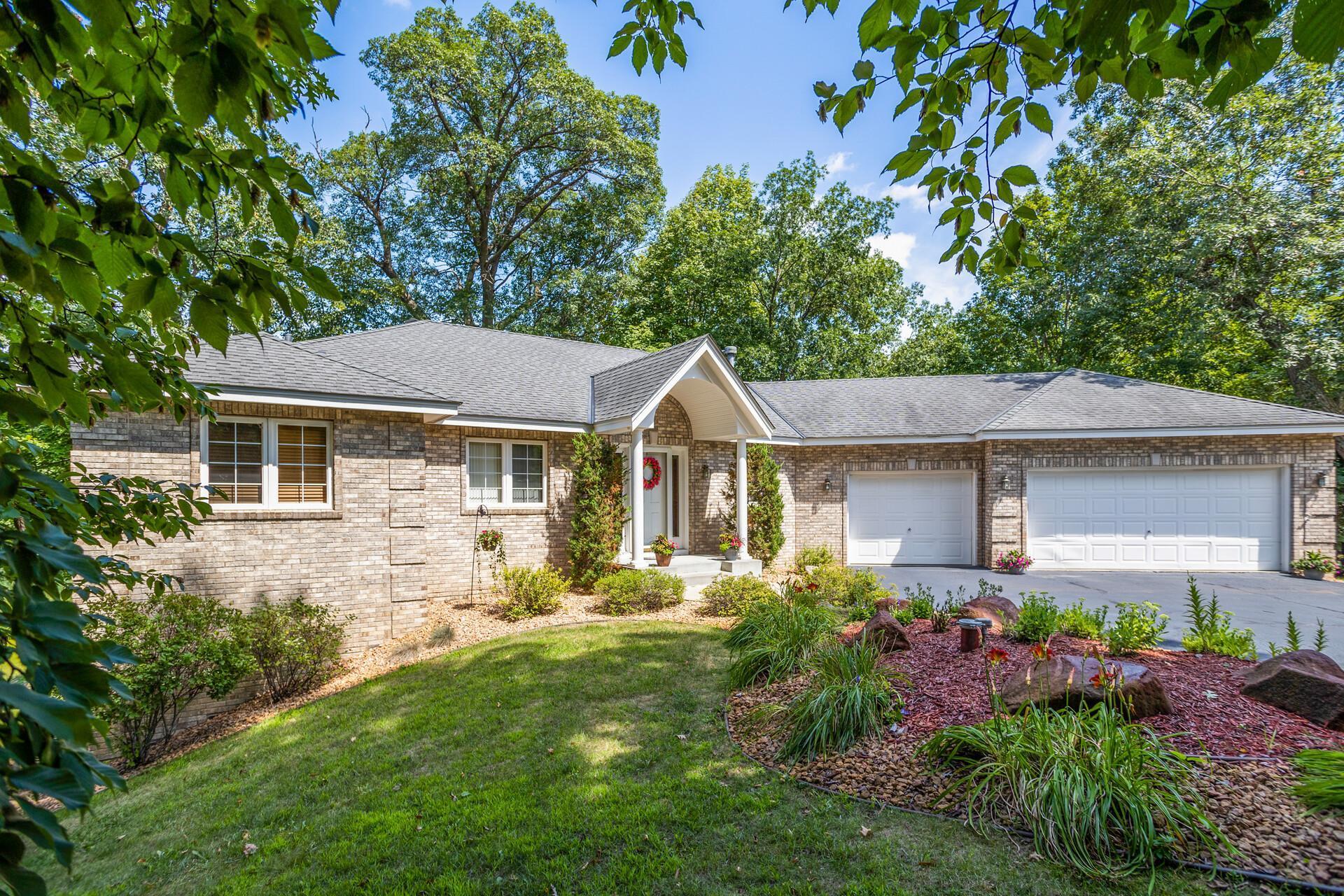 View of Residential at 20685 Lake Ridge Drive, Prior Lake MN 55372, Prior Lake - Mike Wilen | Minnesota Team Real Estate