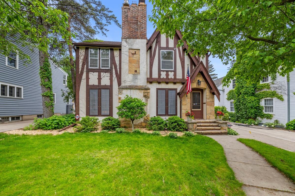 View of Residential at 4616 Arden Avenue, Edina MN 55424, Edina - Mike Wilen | Minnesota Team Real Estate