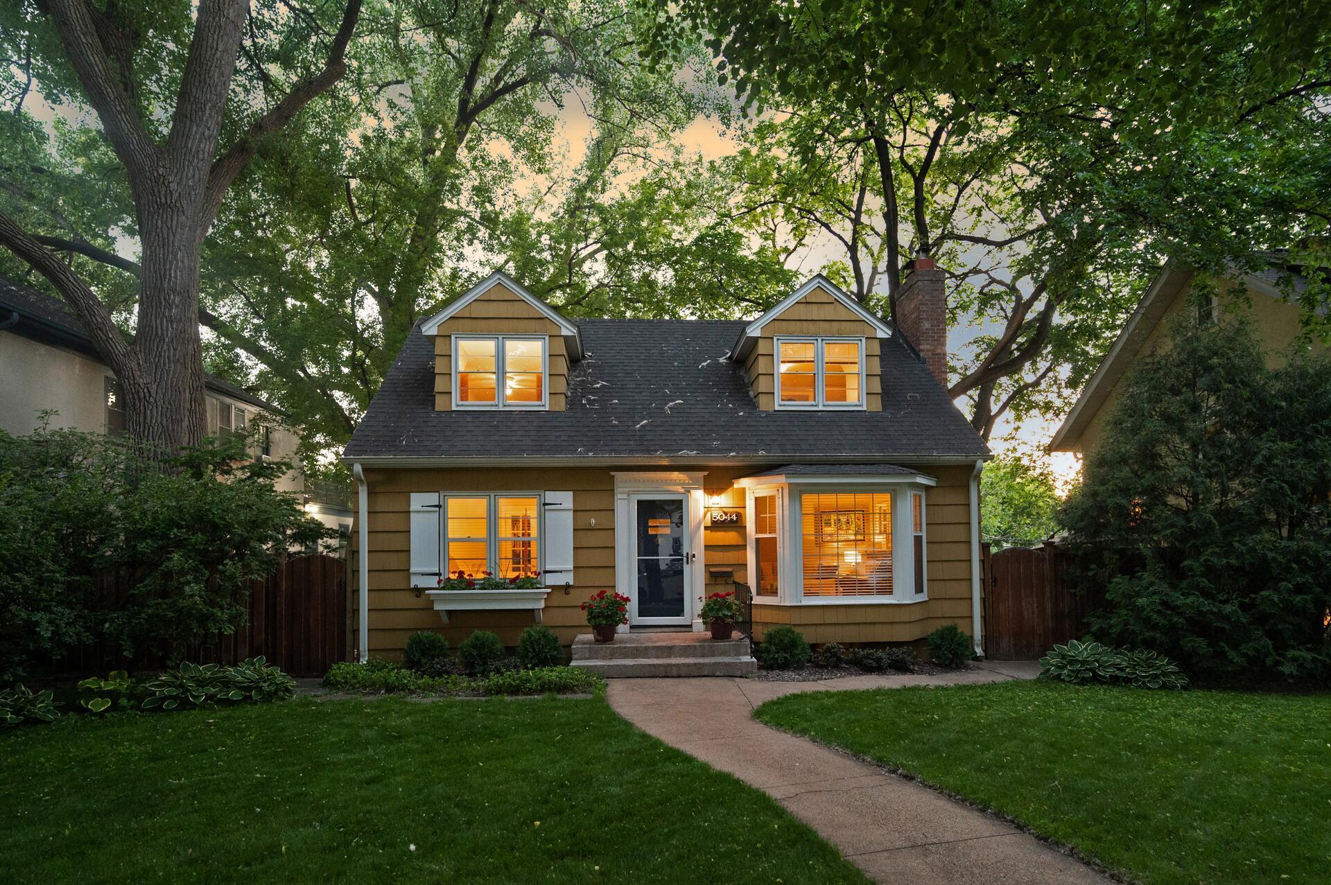 View of Residential at 5044 Russell Avenue, Minneapolis MN 55410, Minneapolis - Mike Wilen | Minnesota Team Real Estate