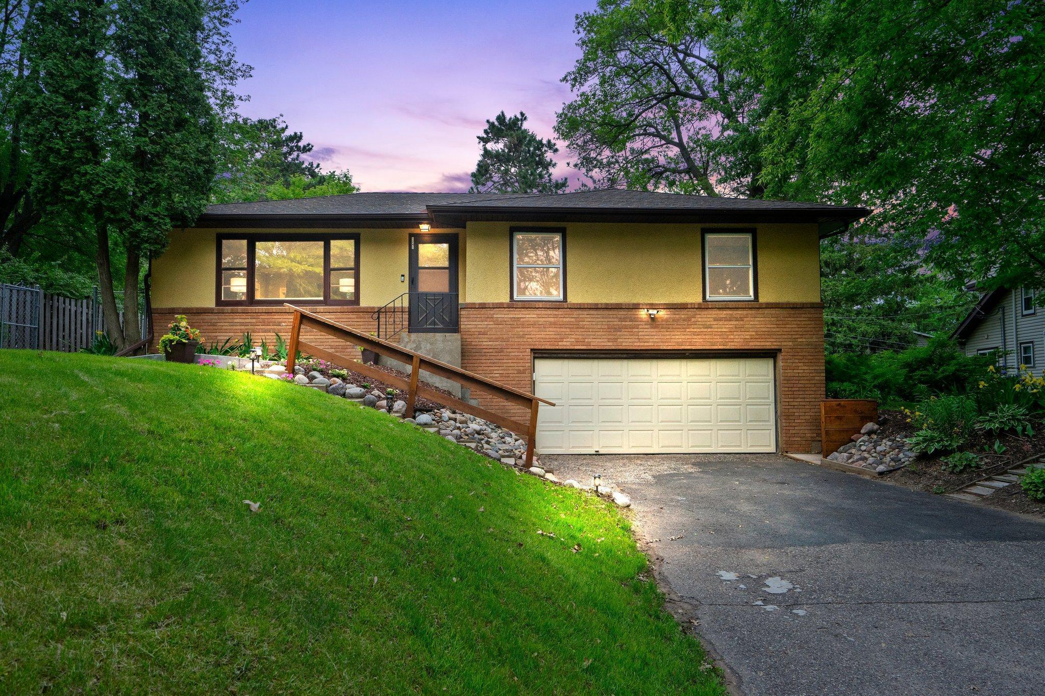 View of Residential at 1241 Mahtomedi Avenue, Mahtomedi MN 55115, Mahtomedi - Mike Wilen | Minnesota Team Real Estate