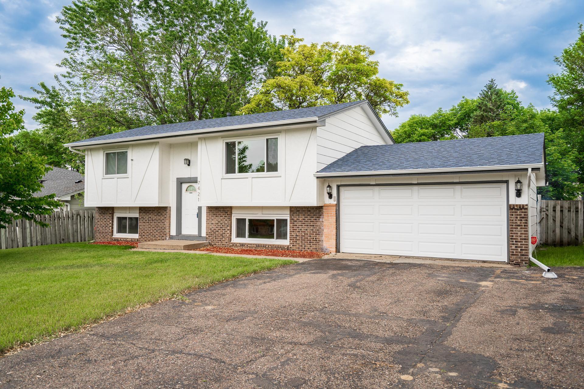 View of Residential at 7421 74th Way, Brooklyn Park MN 55428, Brooklyn Park - Mike Wilen | Minnesota Team Real Estate