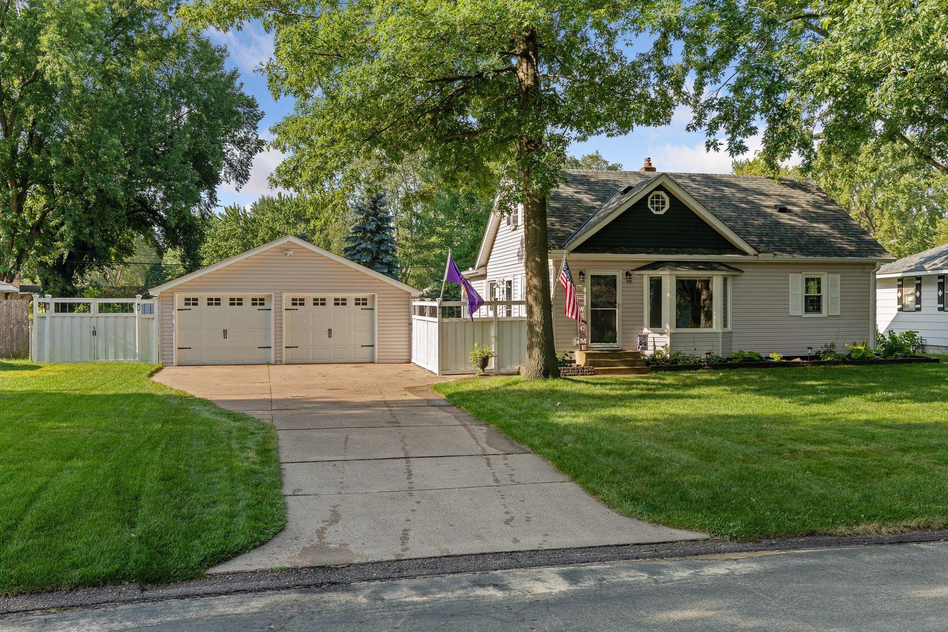 View of Residential at 1770 Hillview Road, Shoreview MN 55126, Shoreview - Mike Wilen | Minnesota Team Real Estate
