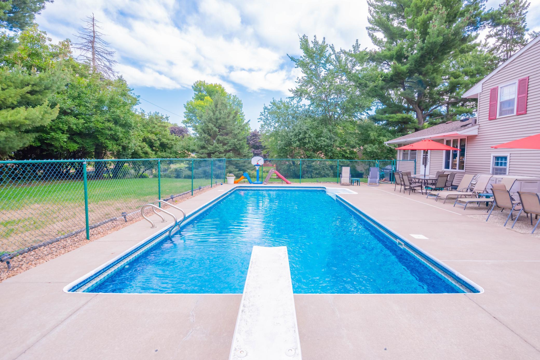 View of Residential at 1879 Mary Jo Lane, North Saint Paul MN 55109, North Saint Paul - Mike Wilen | Minnesota Team Real Estate