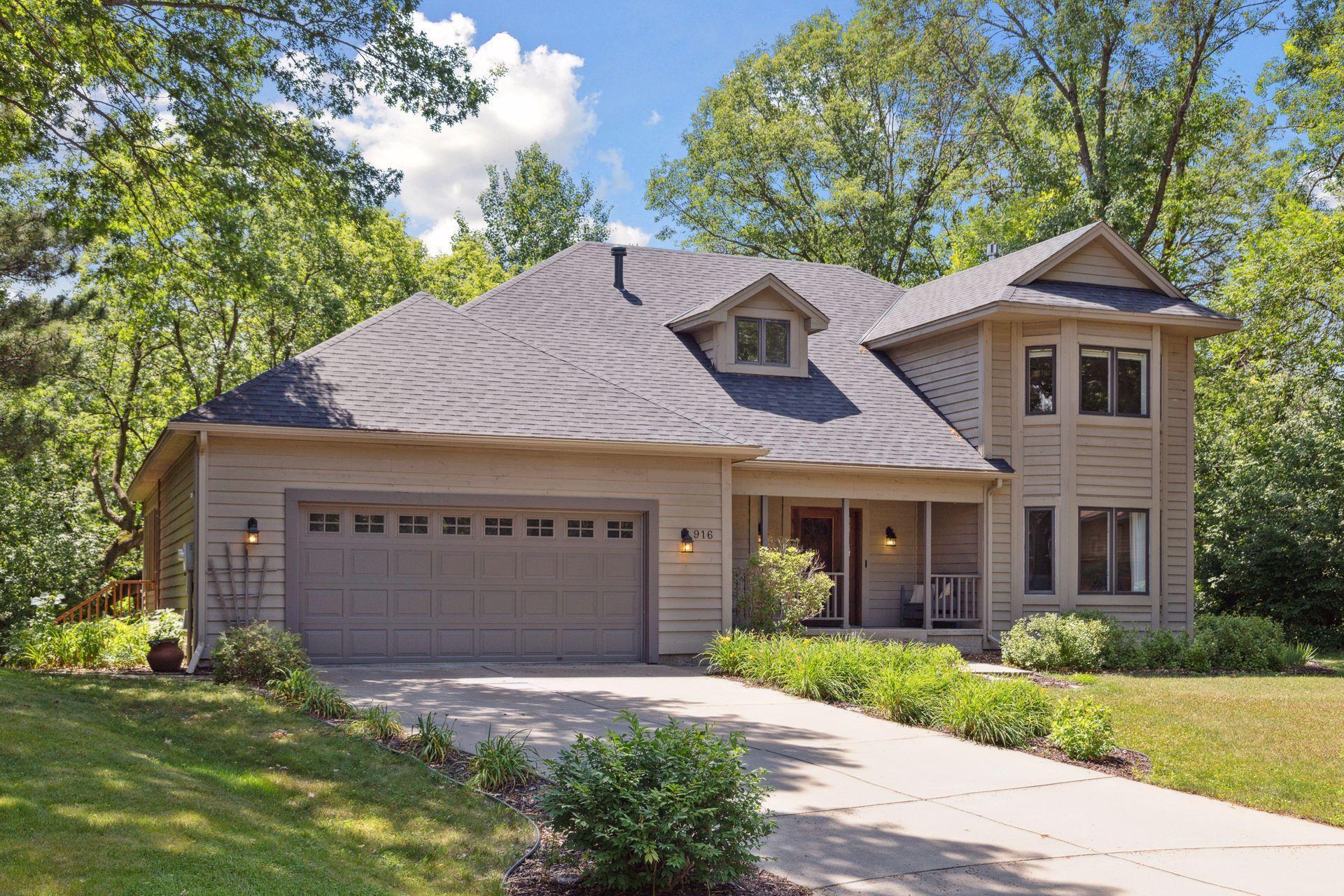 View of Residential at 916 Palm Circle, Maplewood MN 55109, Maplewood - Mike Wilen | Minnesota Team Real Estate